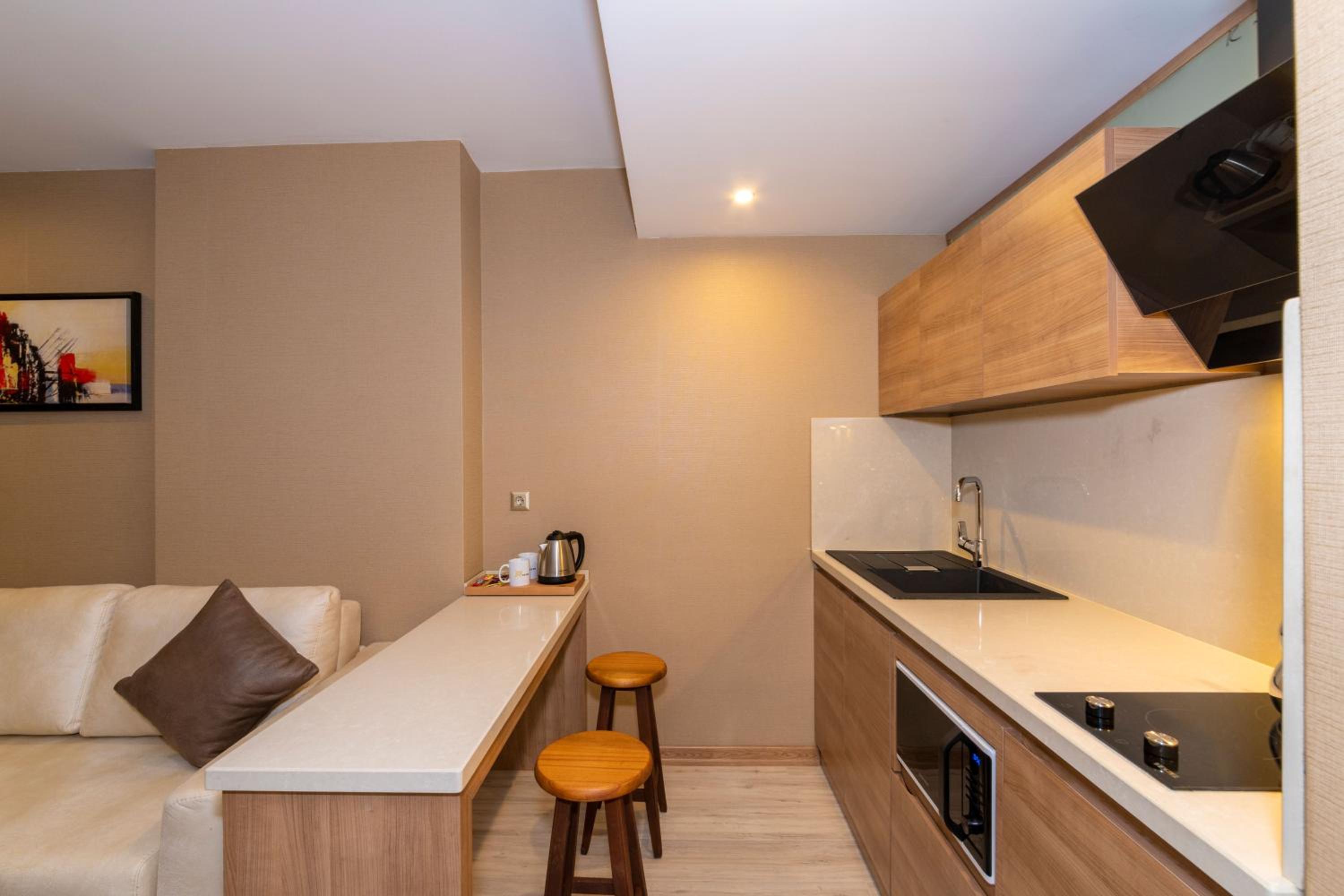 Deluxe Suite photo 3