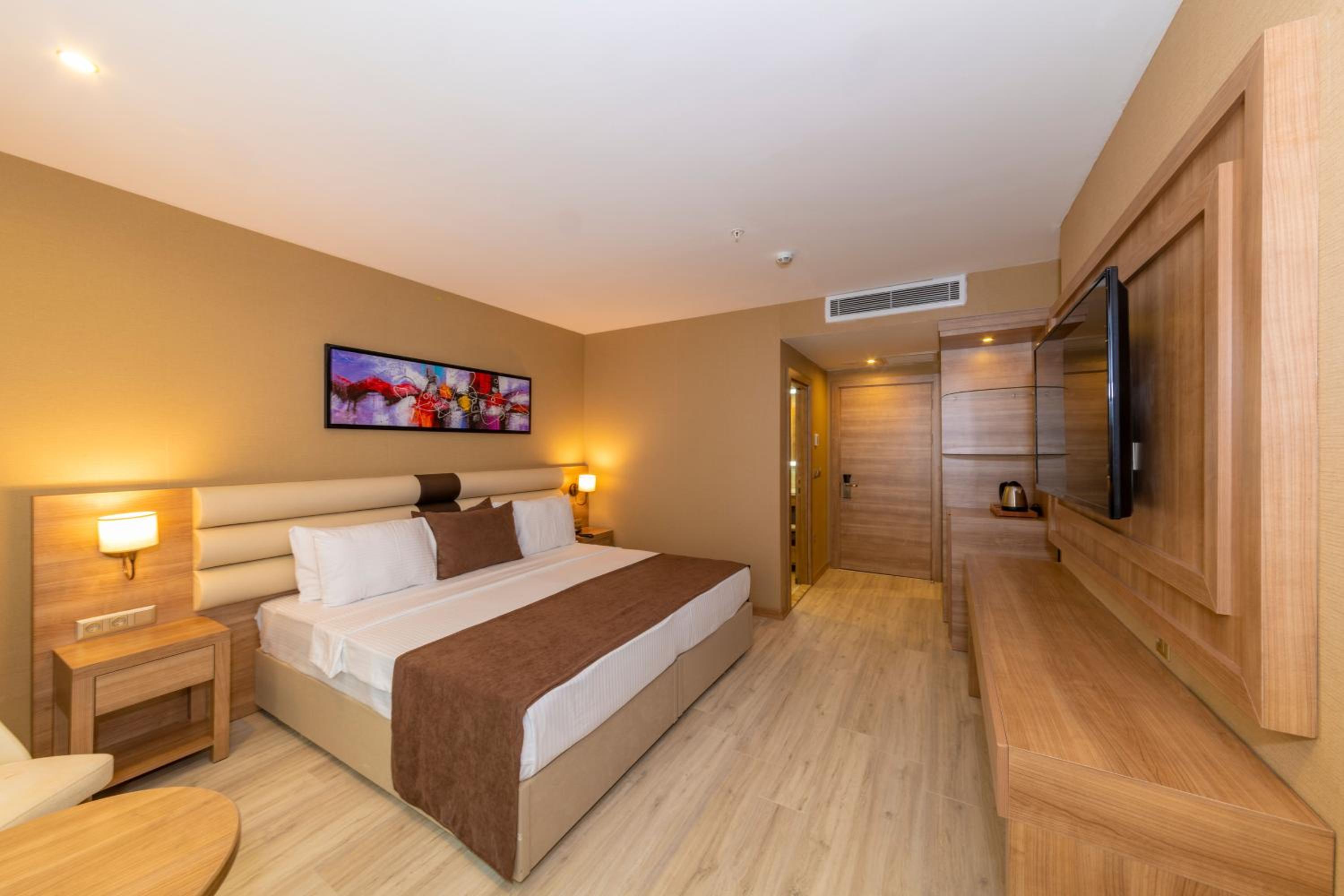 Standard Room photo 1
