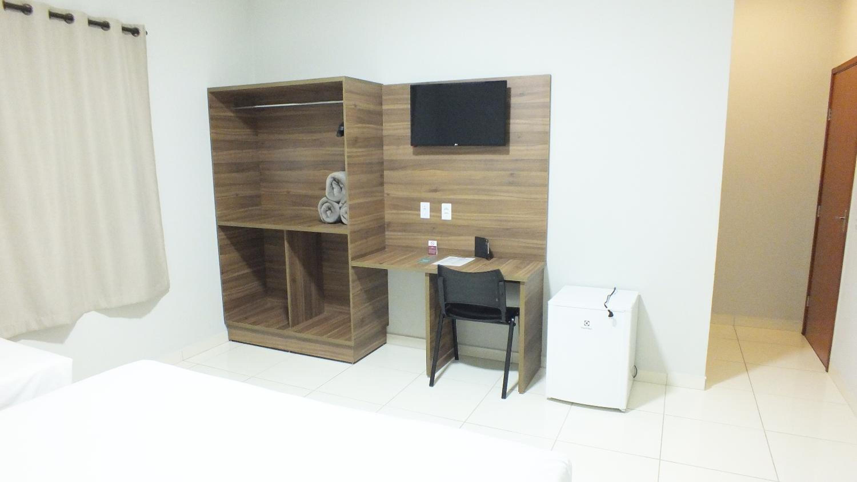 Triple Room with Private Bathroom photo 2