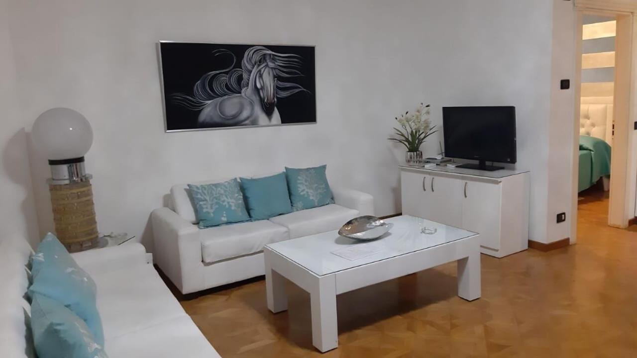 Penthouse Apartment - Photo 12