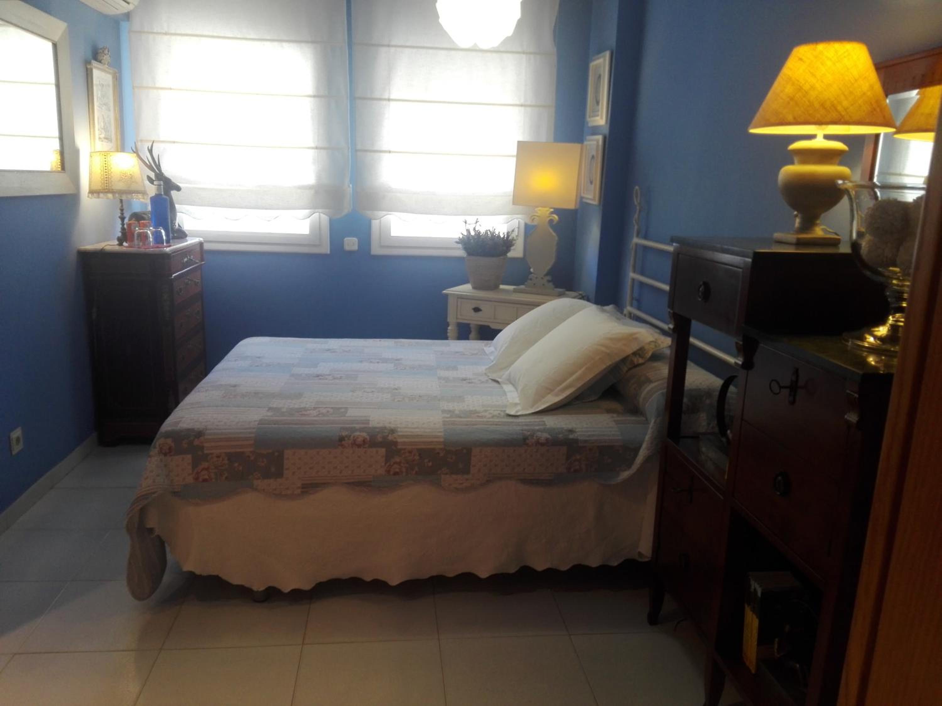 Suite Room with Private Bathroom photo 2