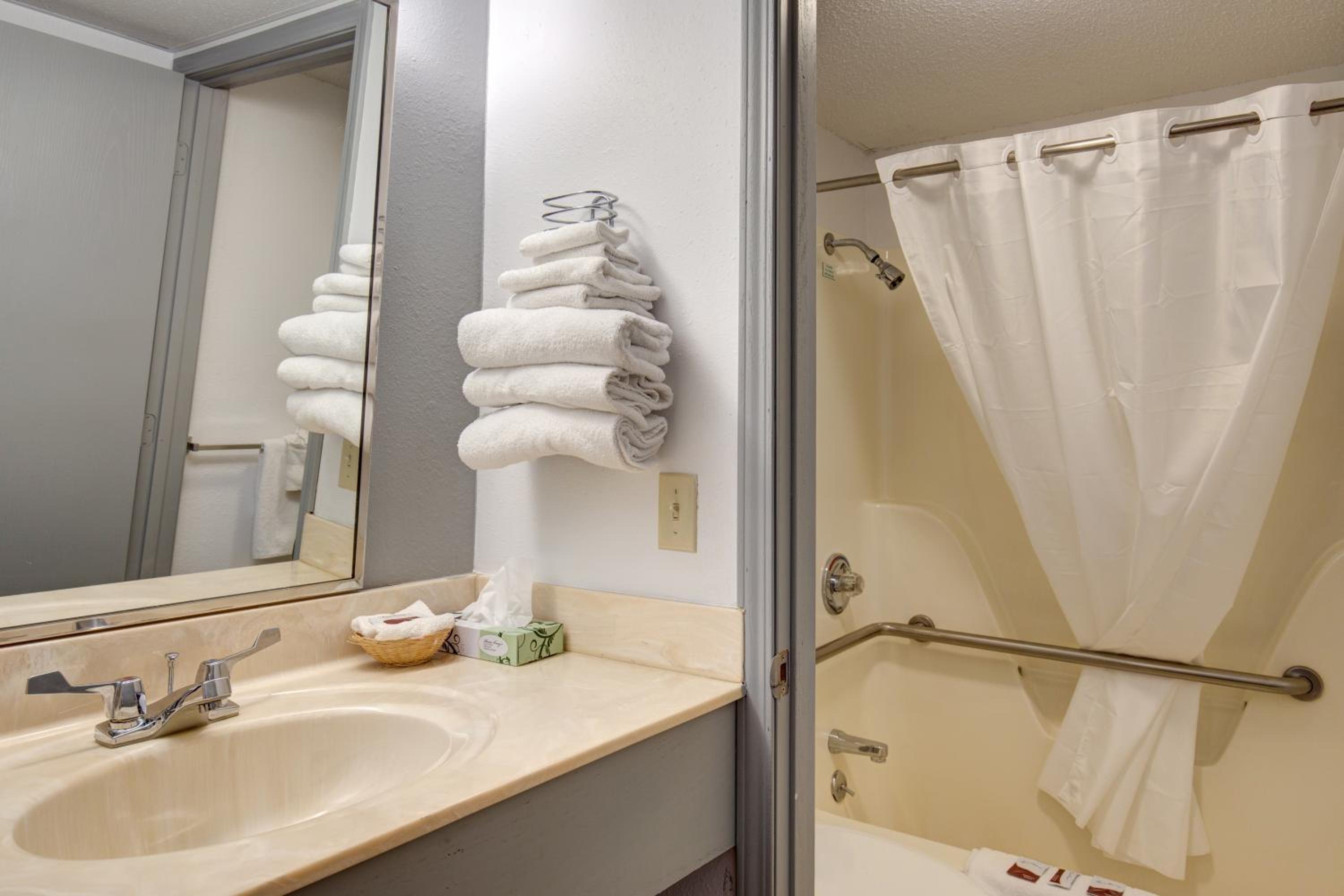 Superior King Room - Photo 2