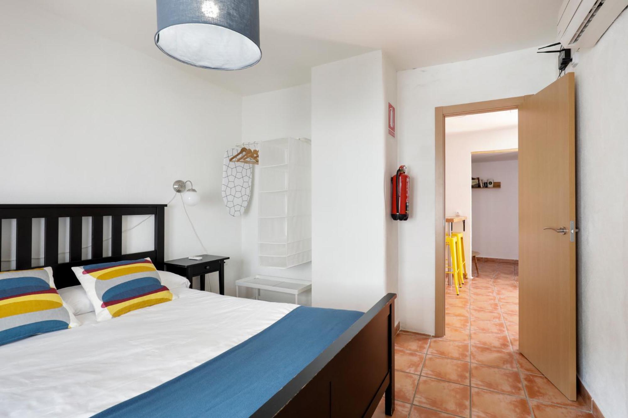 Apartment with Balcony - Photo 8