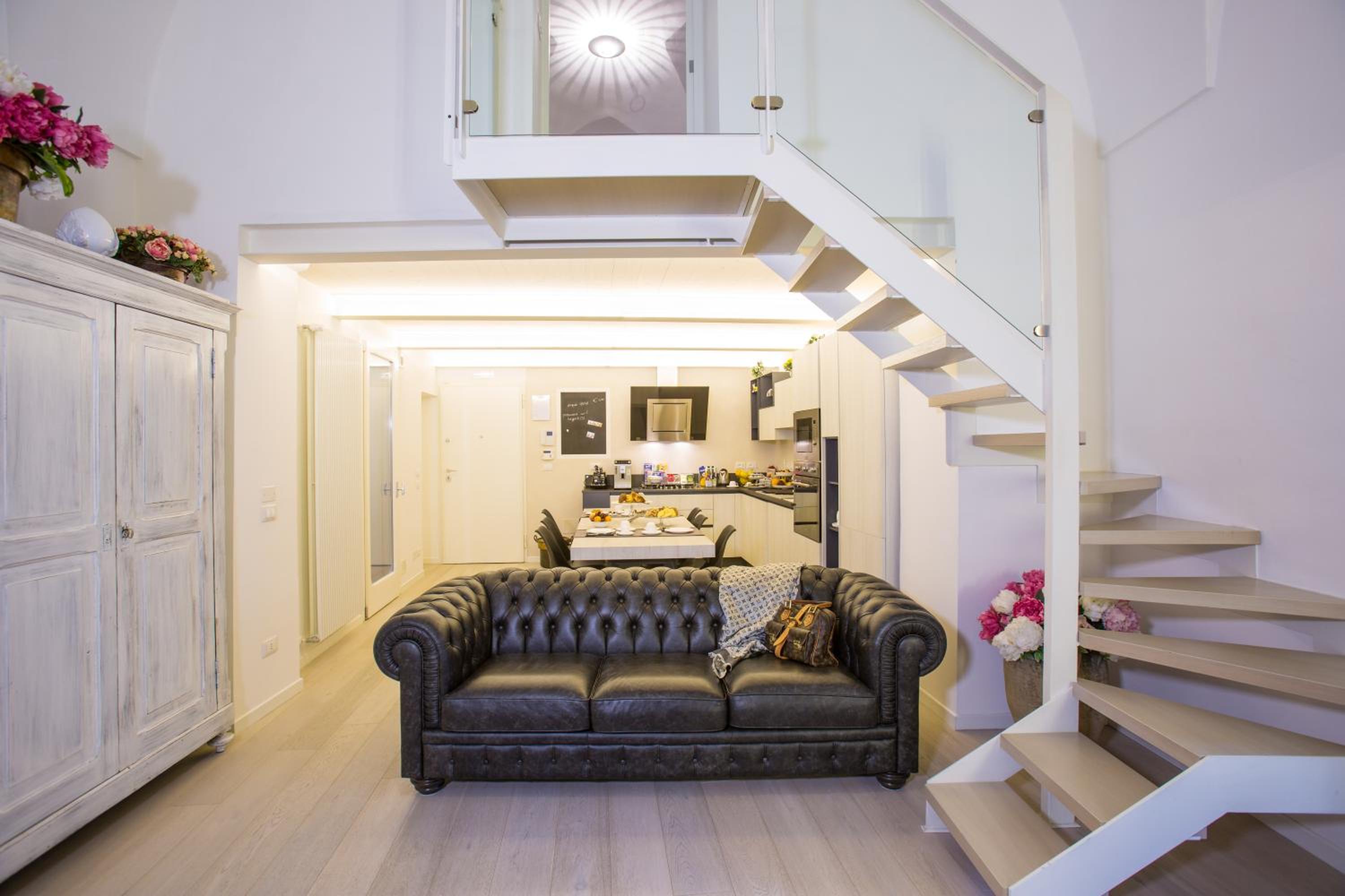 Deluxe Double Room with Extra Bed photo 2