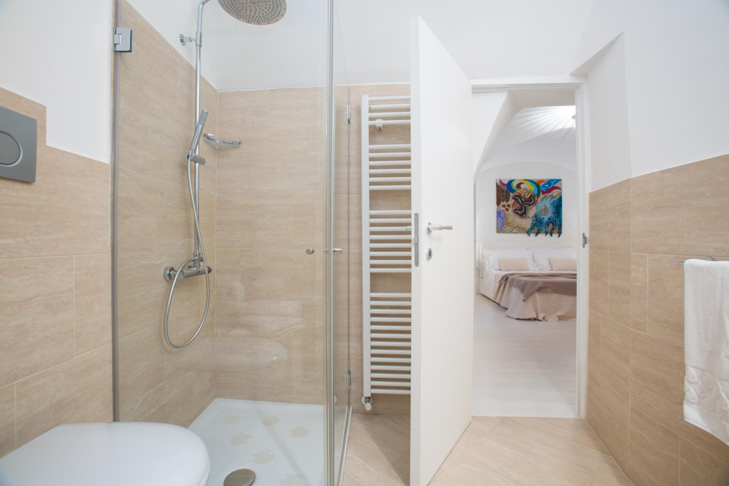 Double Room - Split Level photo 2