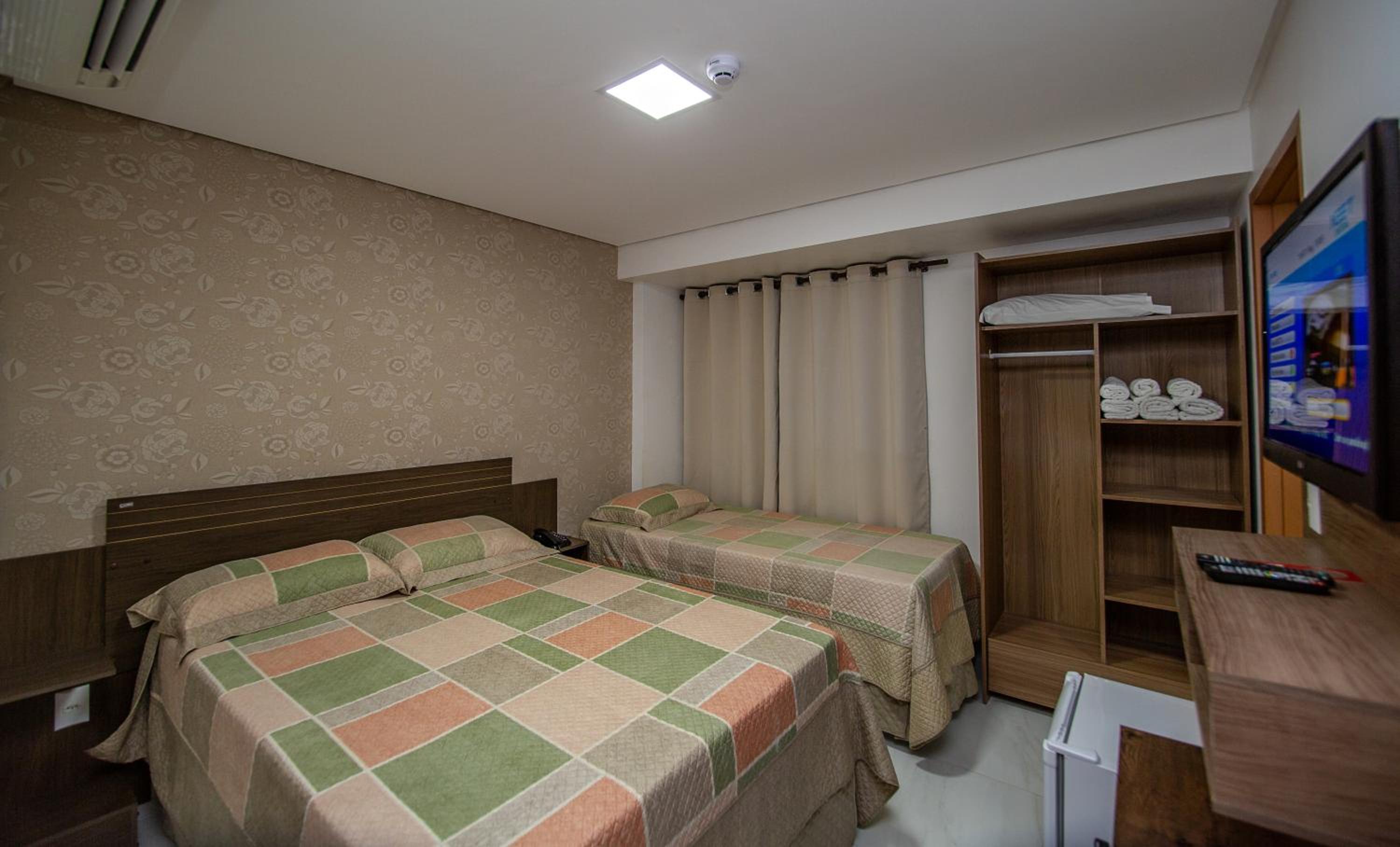 Triple Room with City View - Photo 2