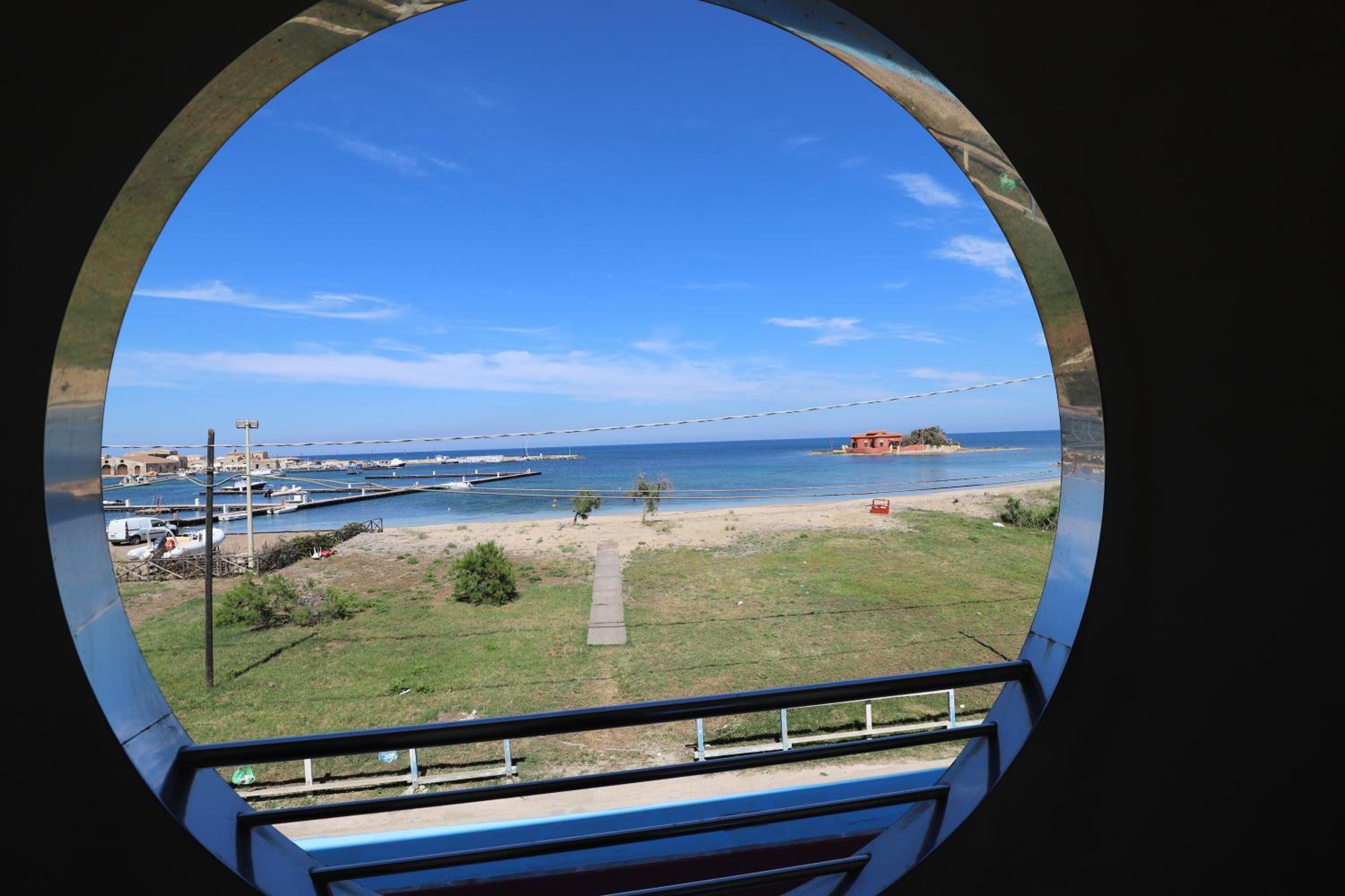 Double Room with Sea View photo 2