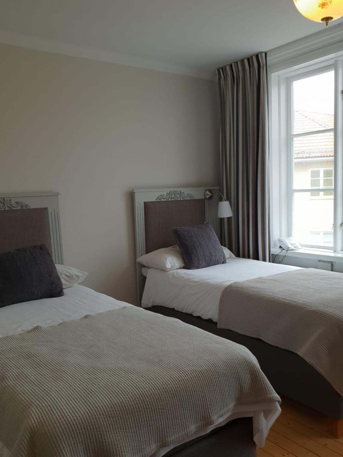 Standard Single Room photo 2