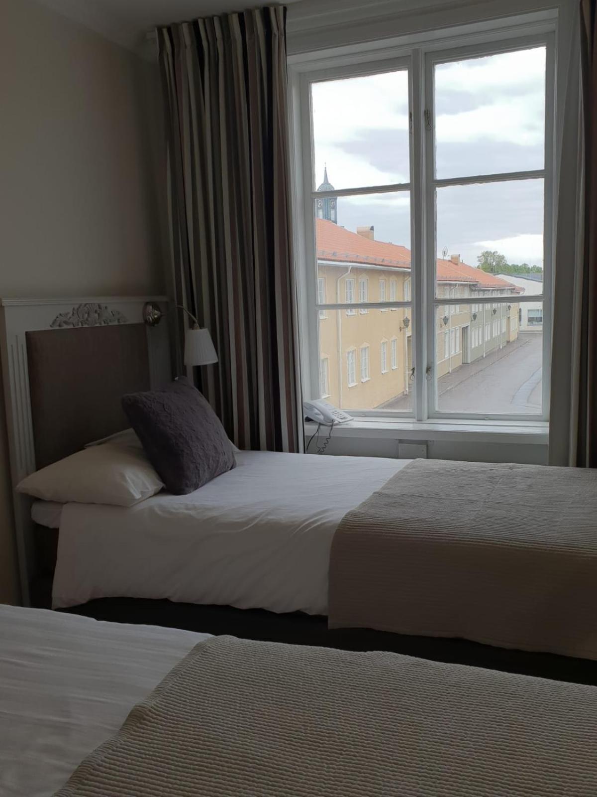 Standard Double Room photo 2