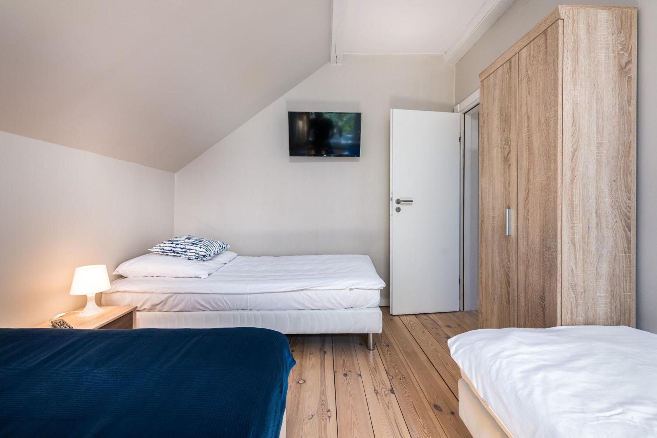 One-Bedroom Apartment photo 3