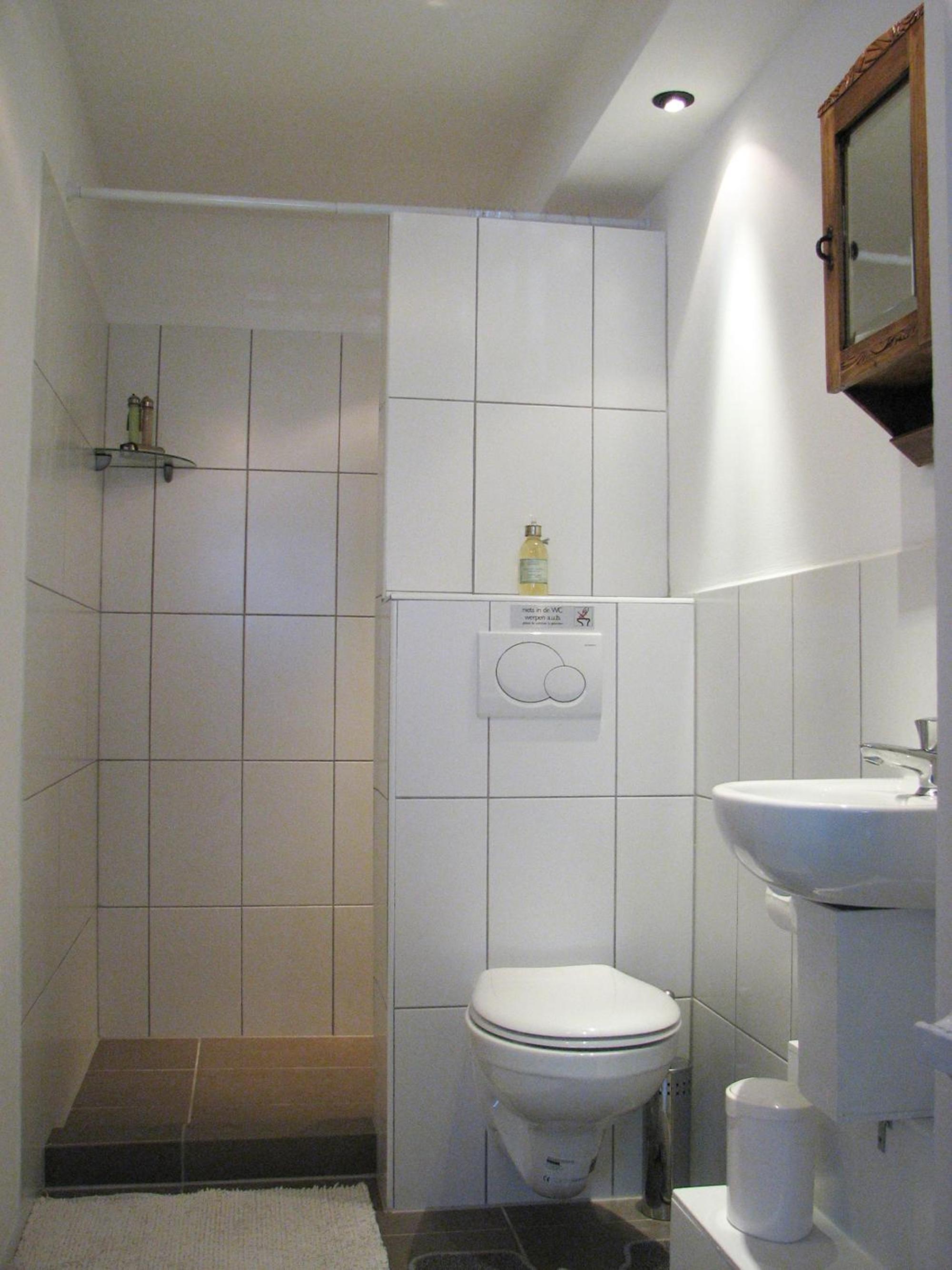 Standard Double or Twin Room photo 3