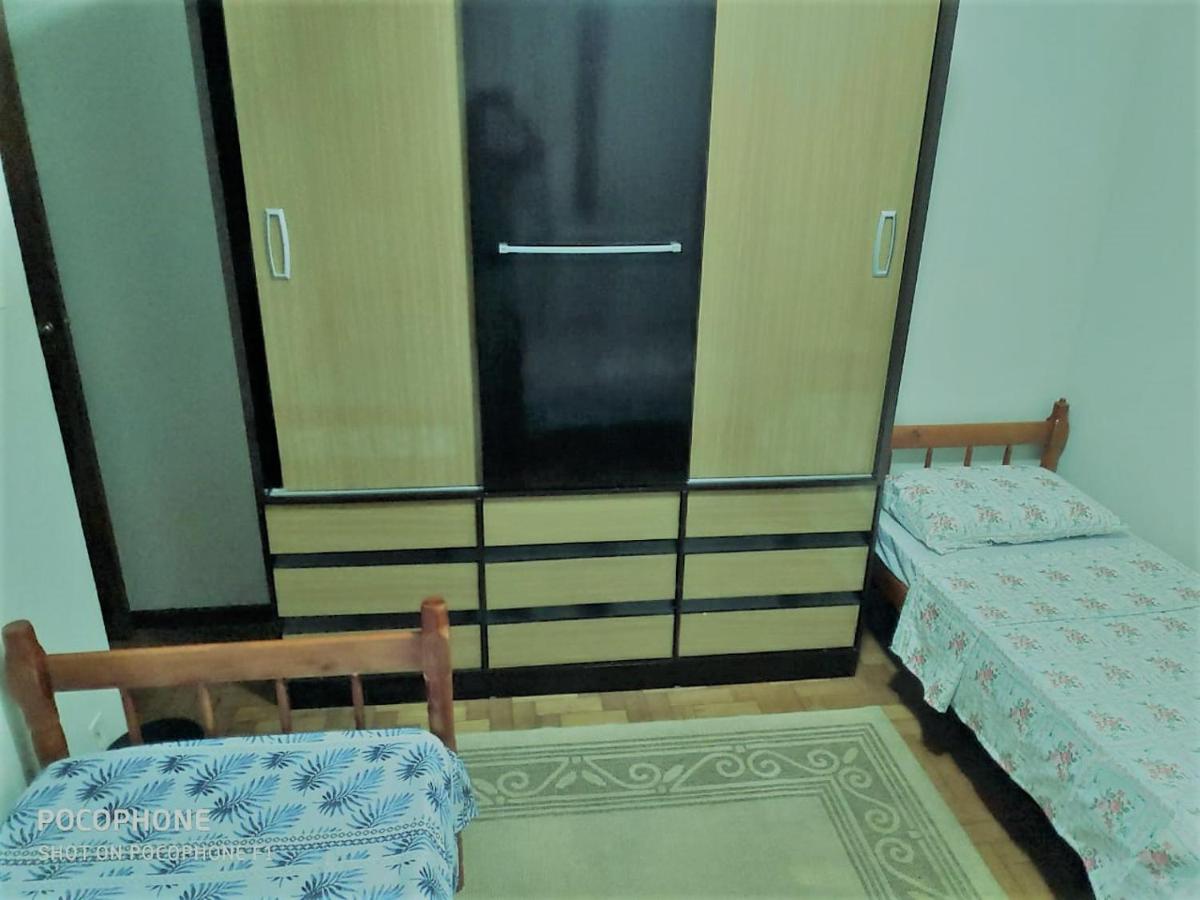 Apartment photo 2