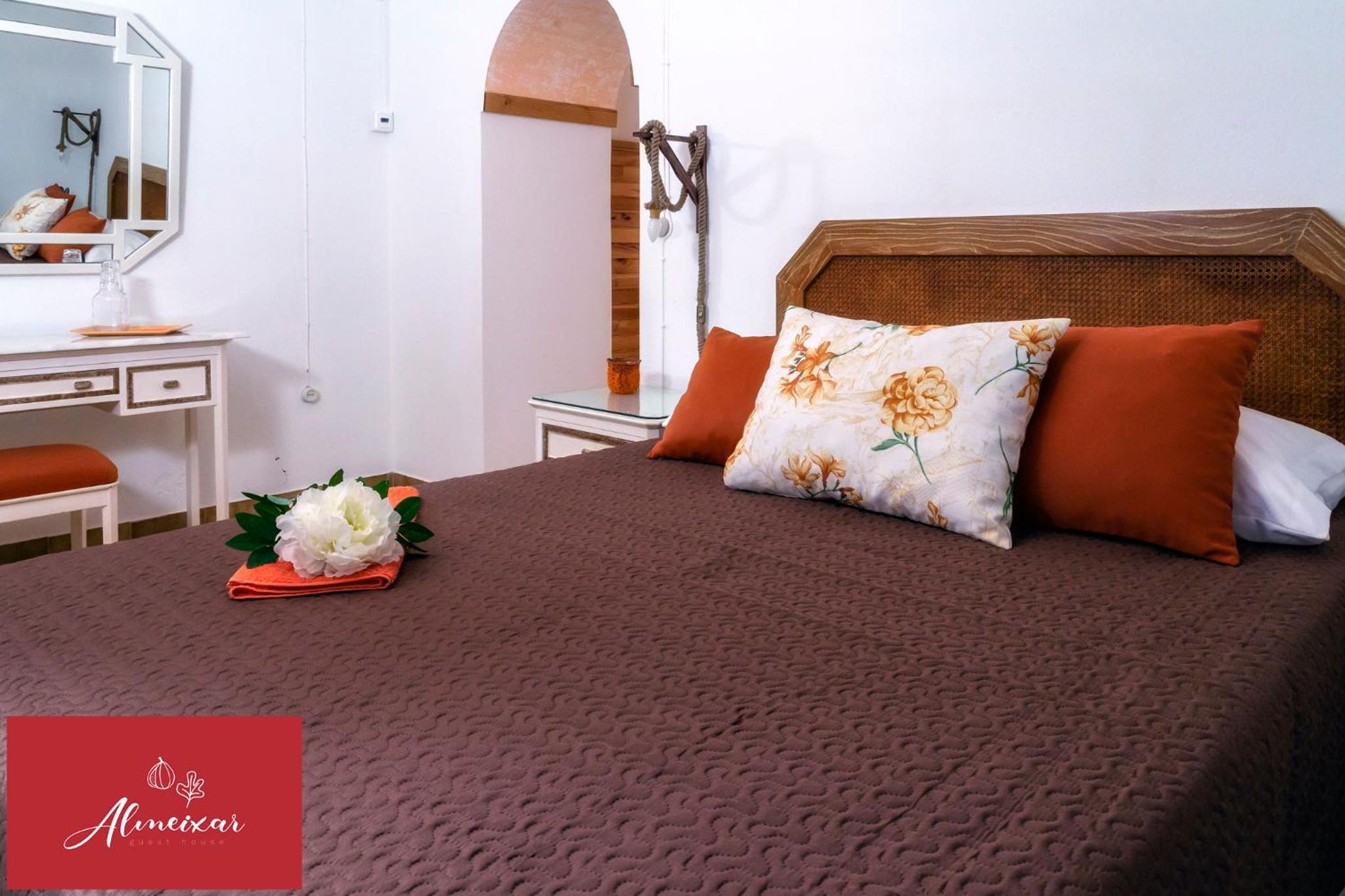 Deluxe Double Room with Extra Bed photo 2