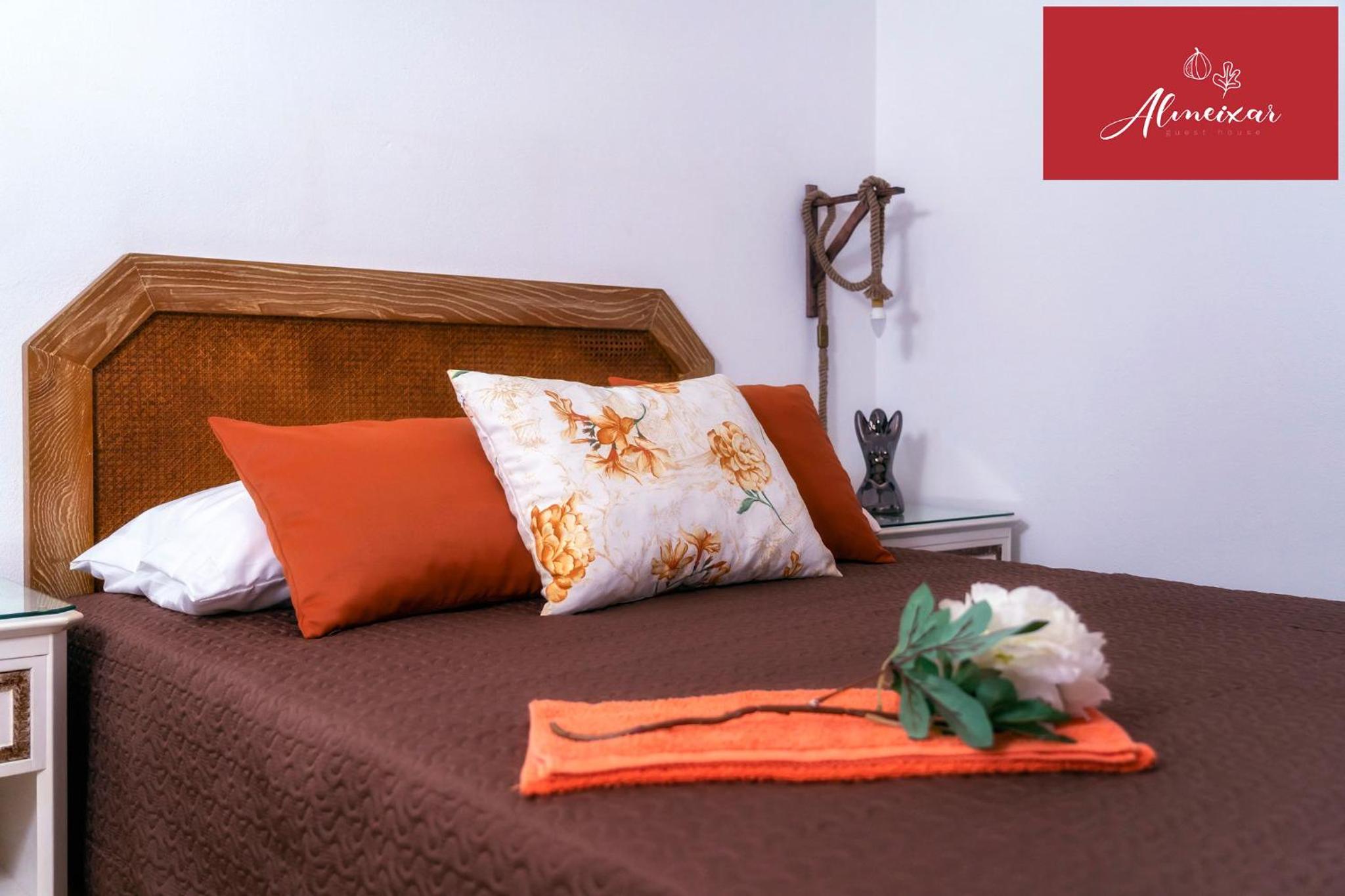 Deluxe Double Room with Extra Bed photo 1