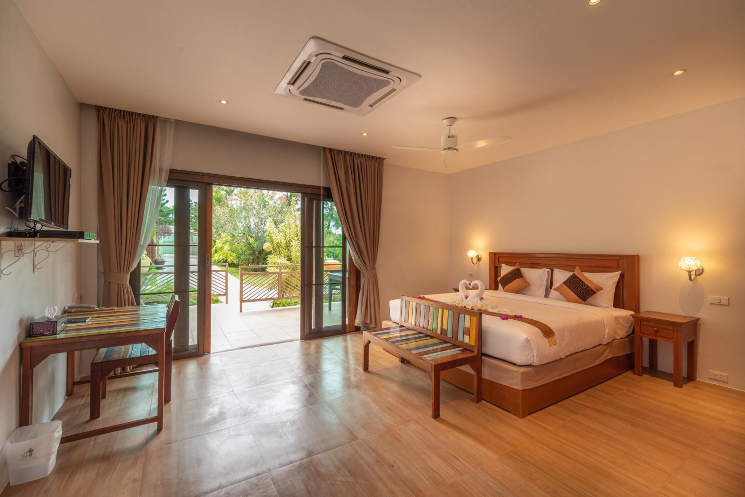 Deluxe Double Room - Photo 4
