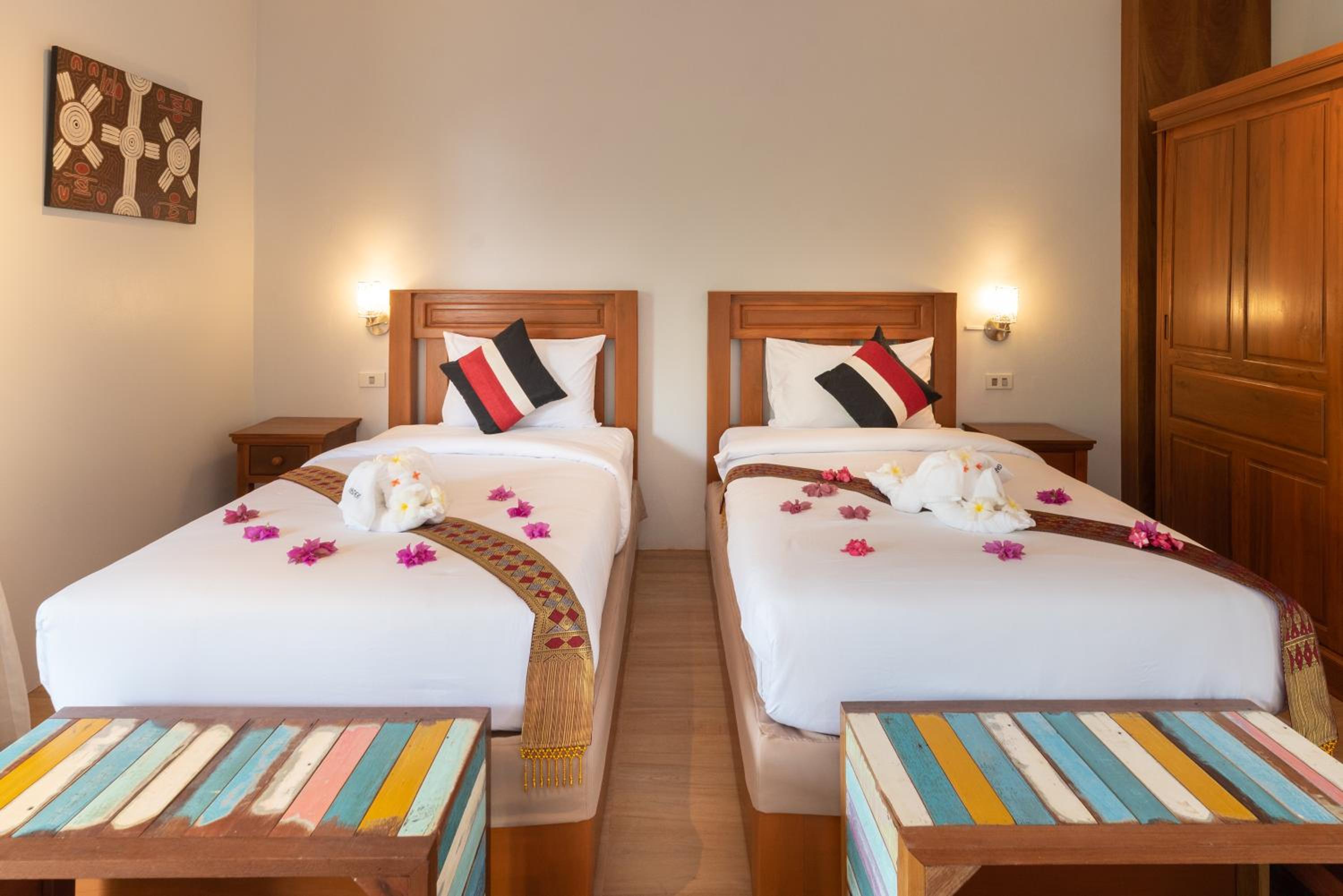 Deluxe Twin Room - Photo 5