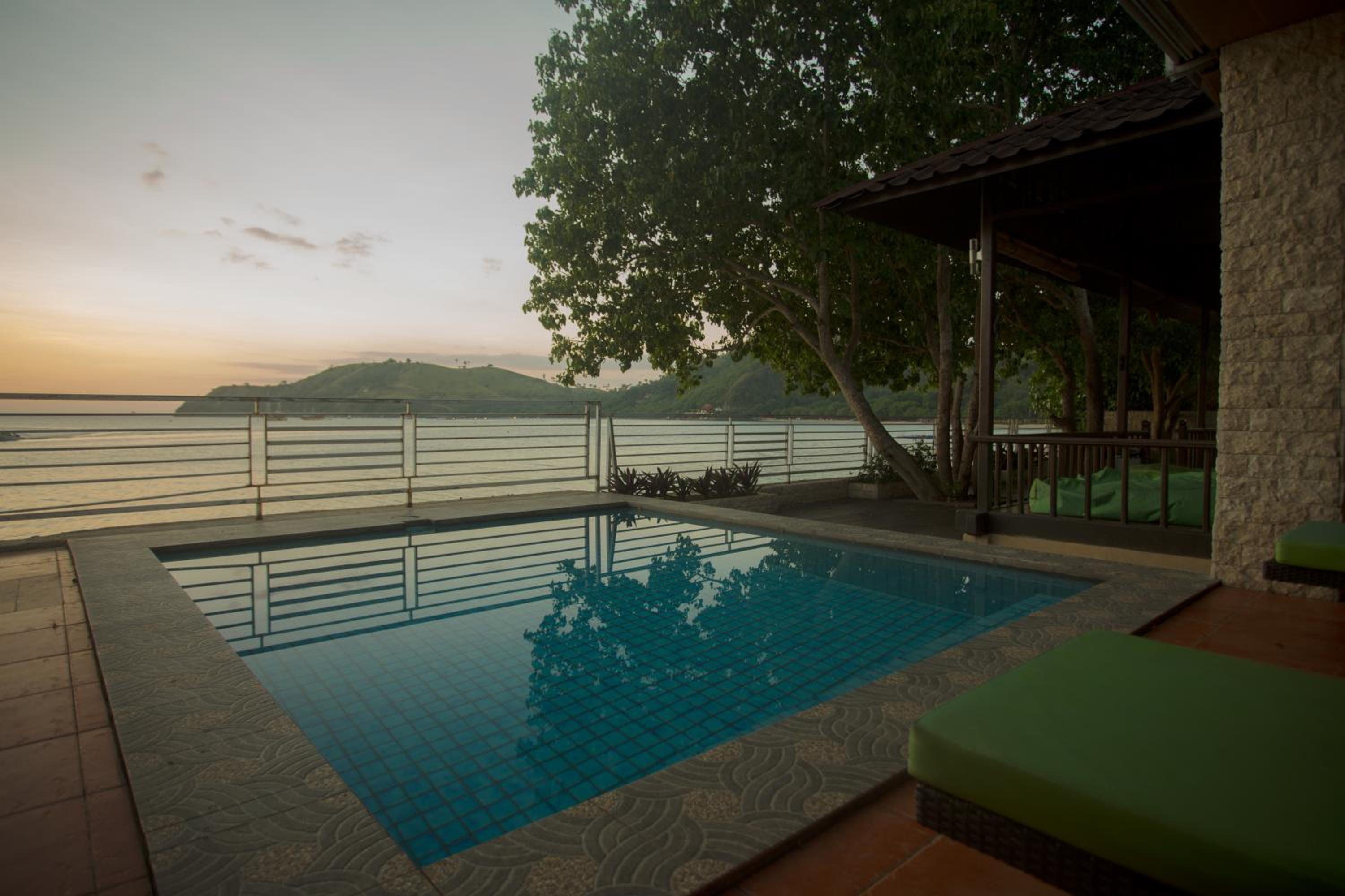 Two-Bedroom Villa - Photo 4