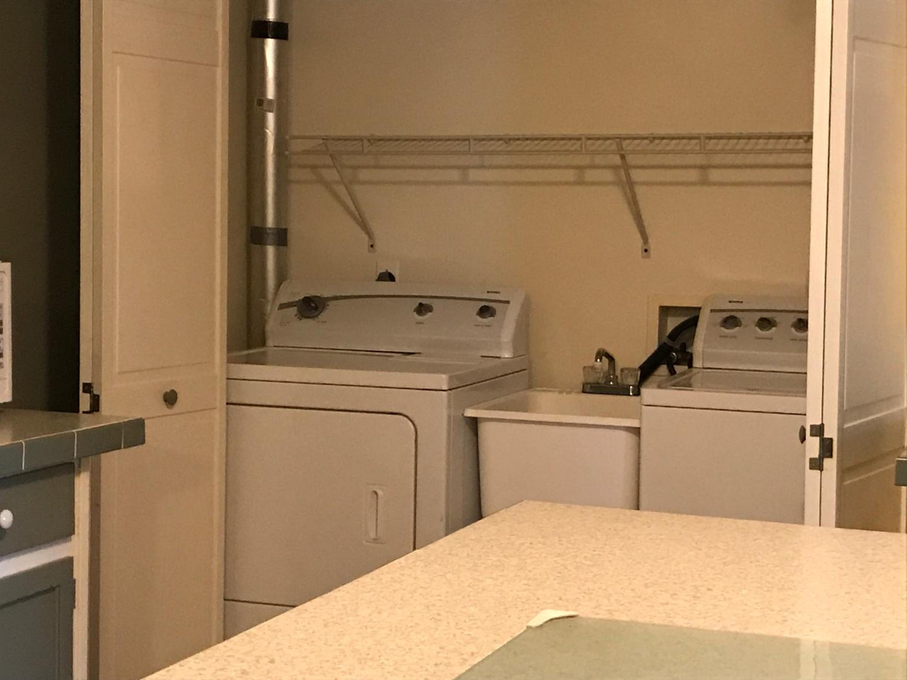 Two-Bedroom Apartment - Photo 8