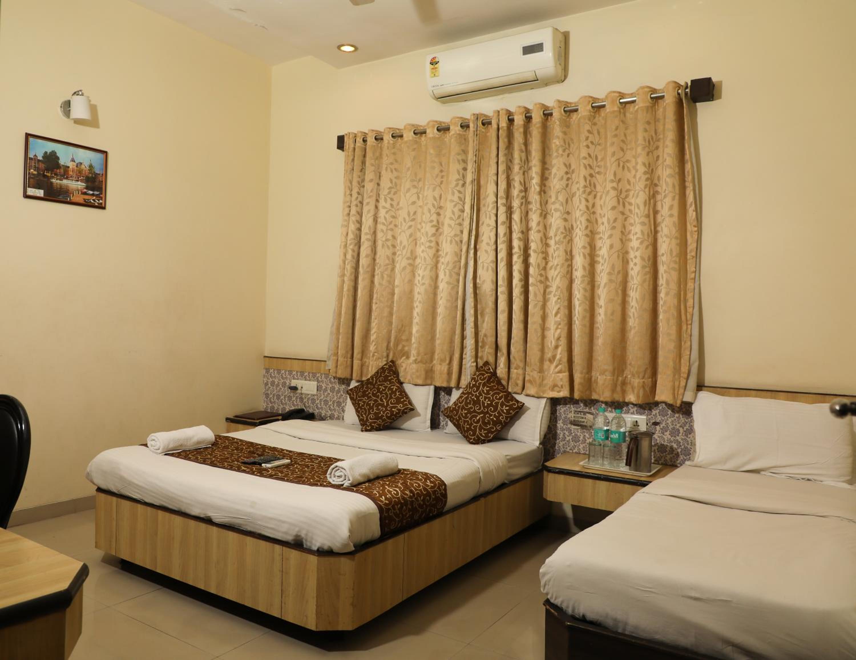 Deluxe Triple Room photo 3