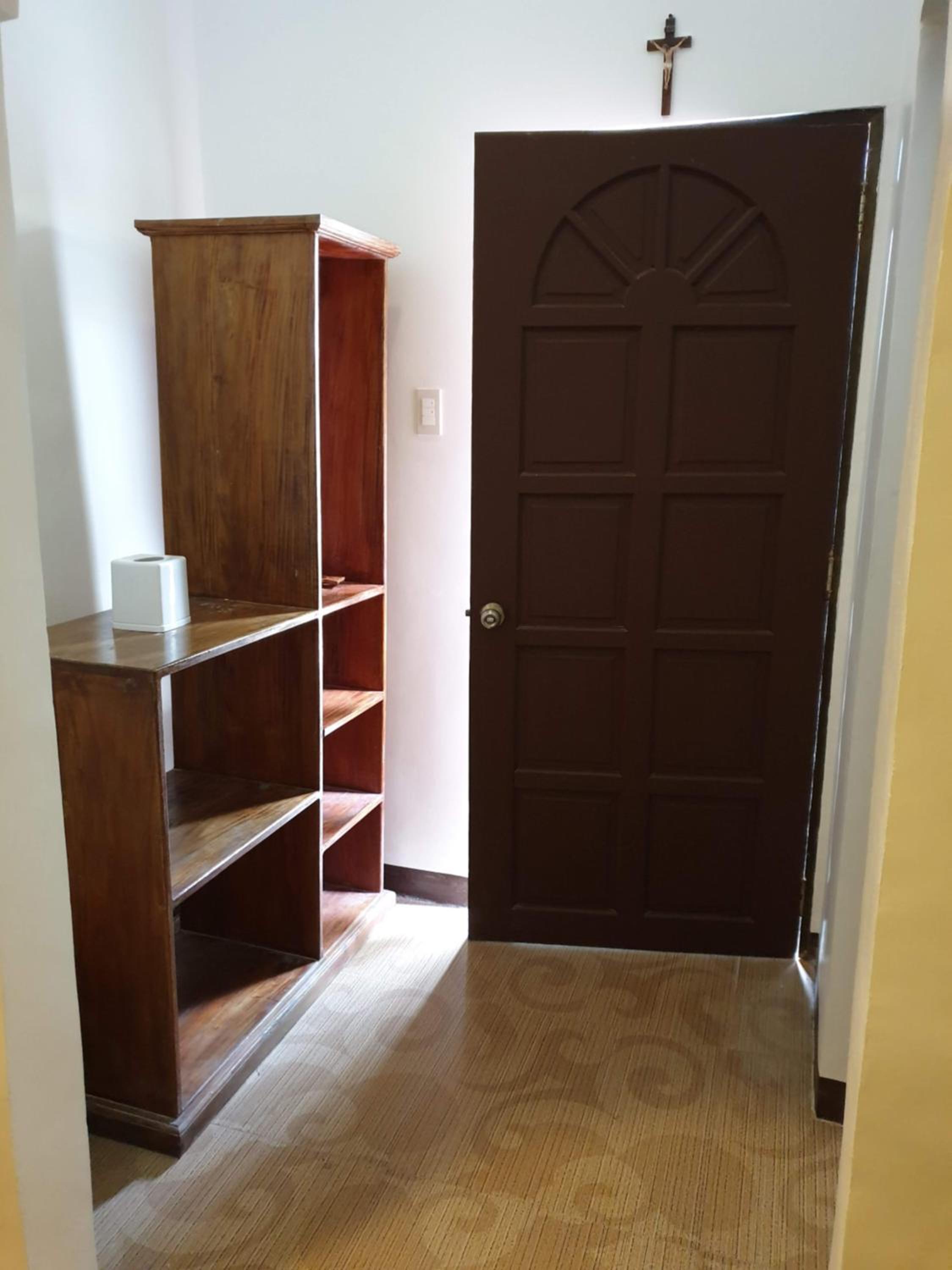 Deluxe Queen Room with Two Queen Beds - Photo 6