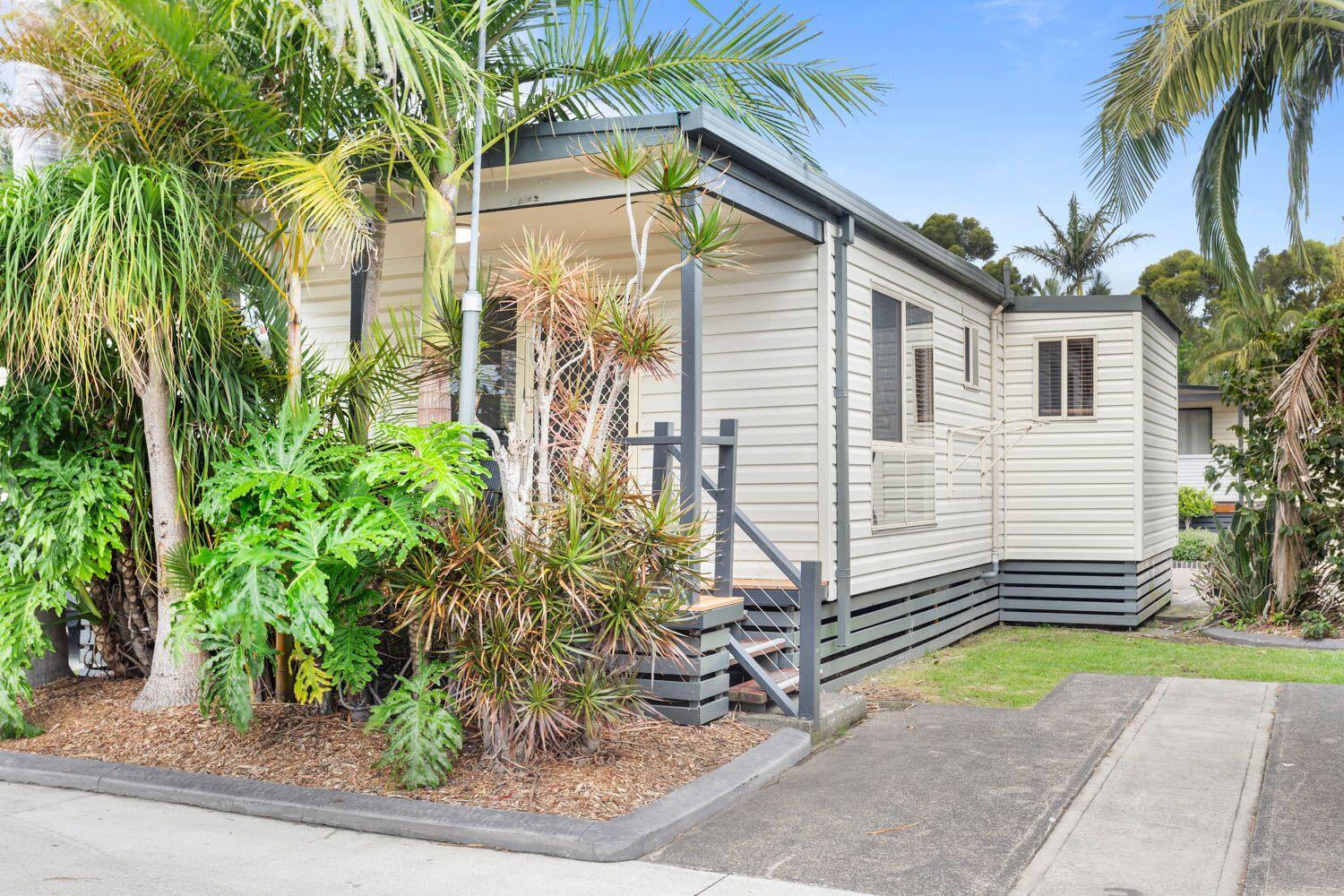 Two-Bedroom Bungalow - Photo 12