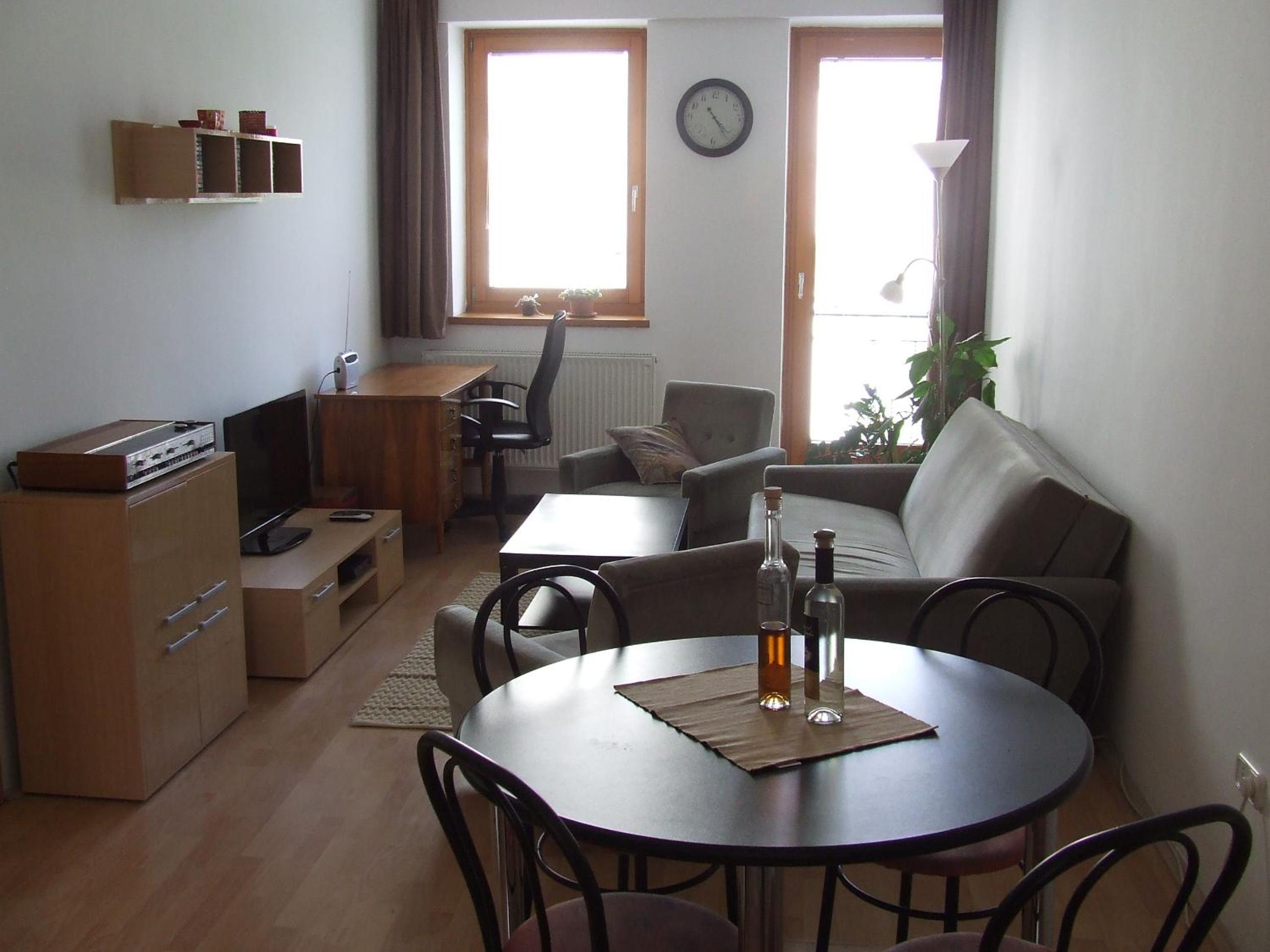 Apartment photo 1
