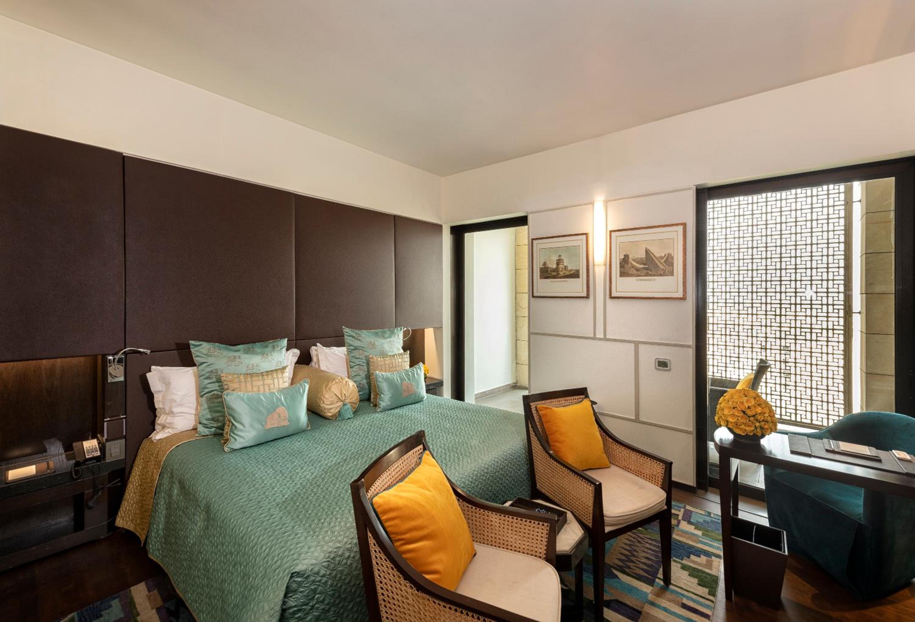 Lodhi Suite with  Happy Hours at Safari Lounge 5 to 7 pm, Buy 01 drink and get another drink complimentary (spirits), 1200 spa credit per booking - Photo 2