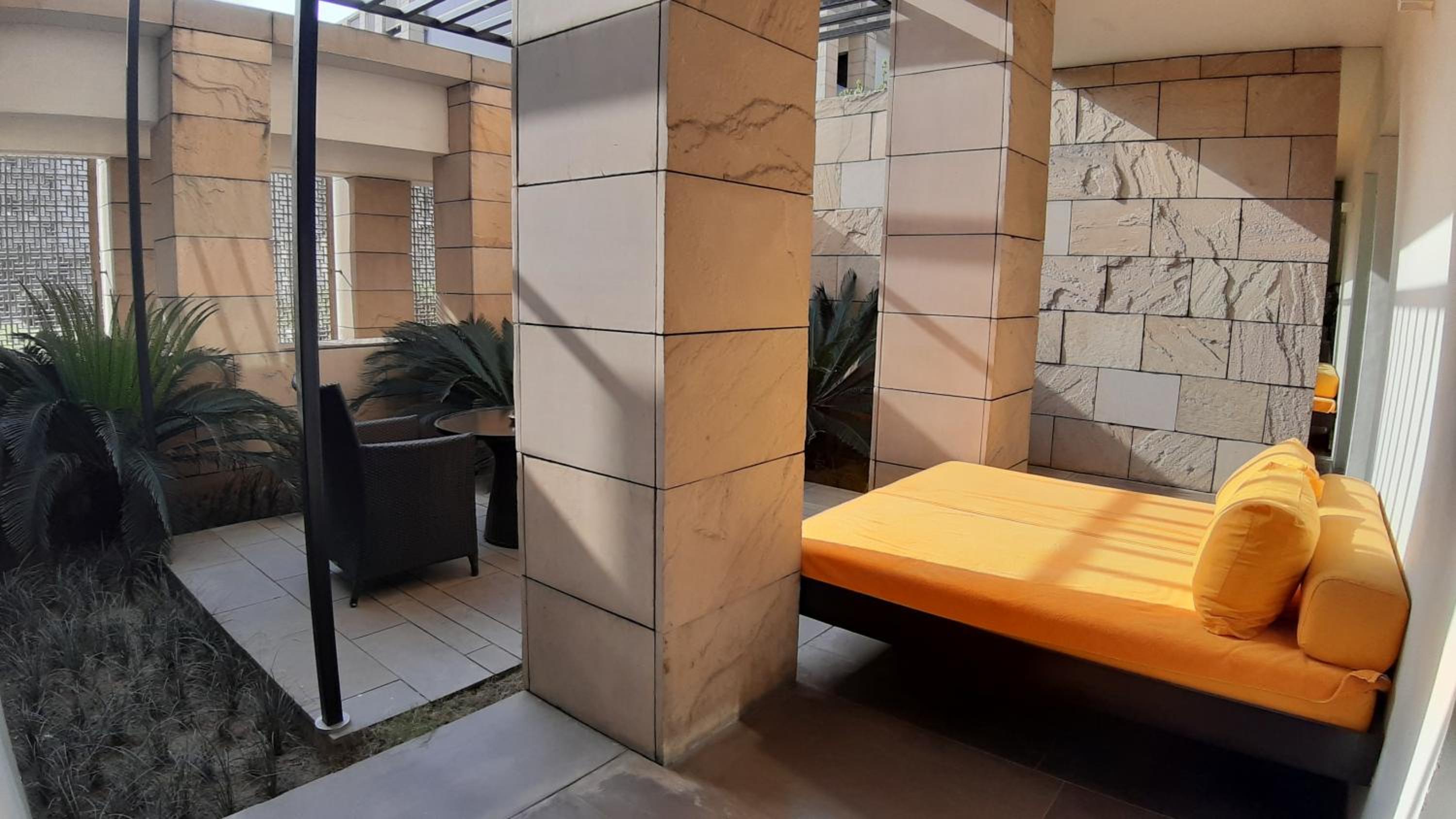 Garden Terrace Suite with Happy Hours at Safari Lounge 5 to 7 pm, Buy 01 drink and get another drink complimentary (spirits), 1200 spa credit per booking - Photo 5