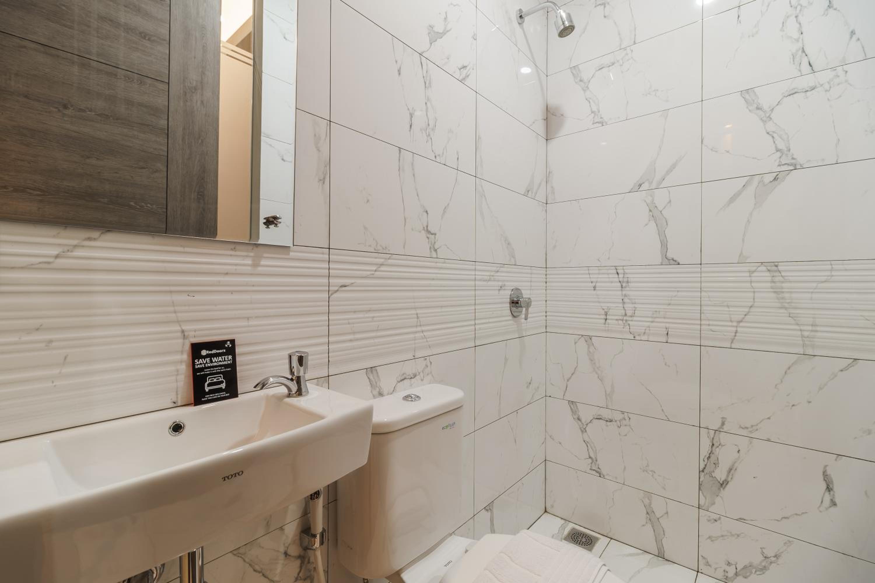 Double Room - Photo 4