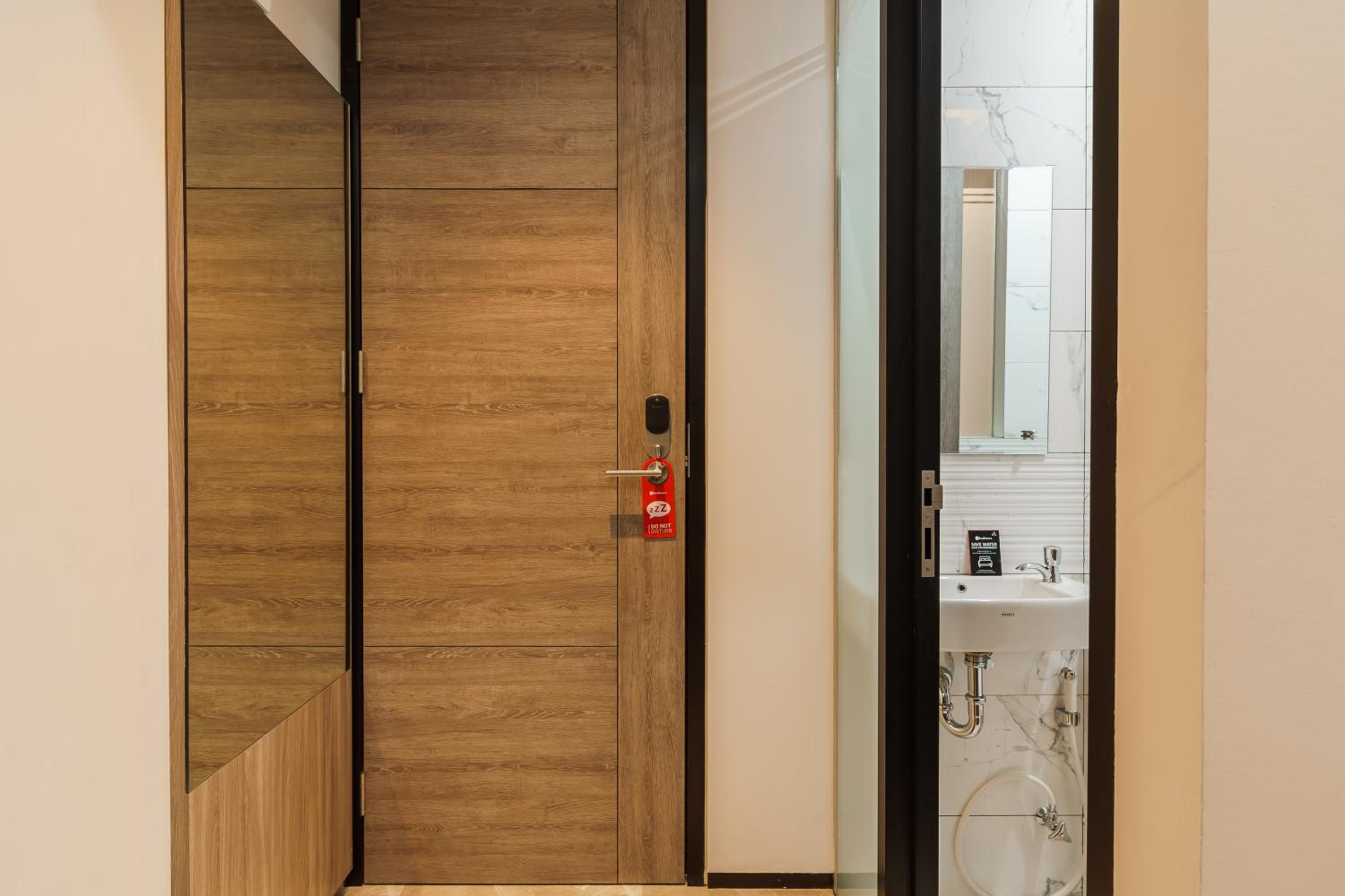 Double Room - Photo 5