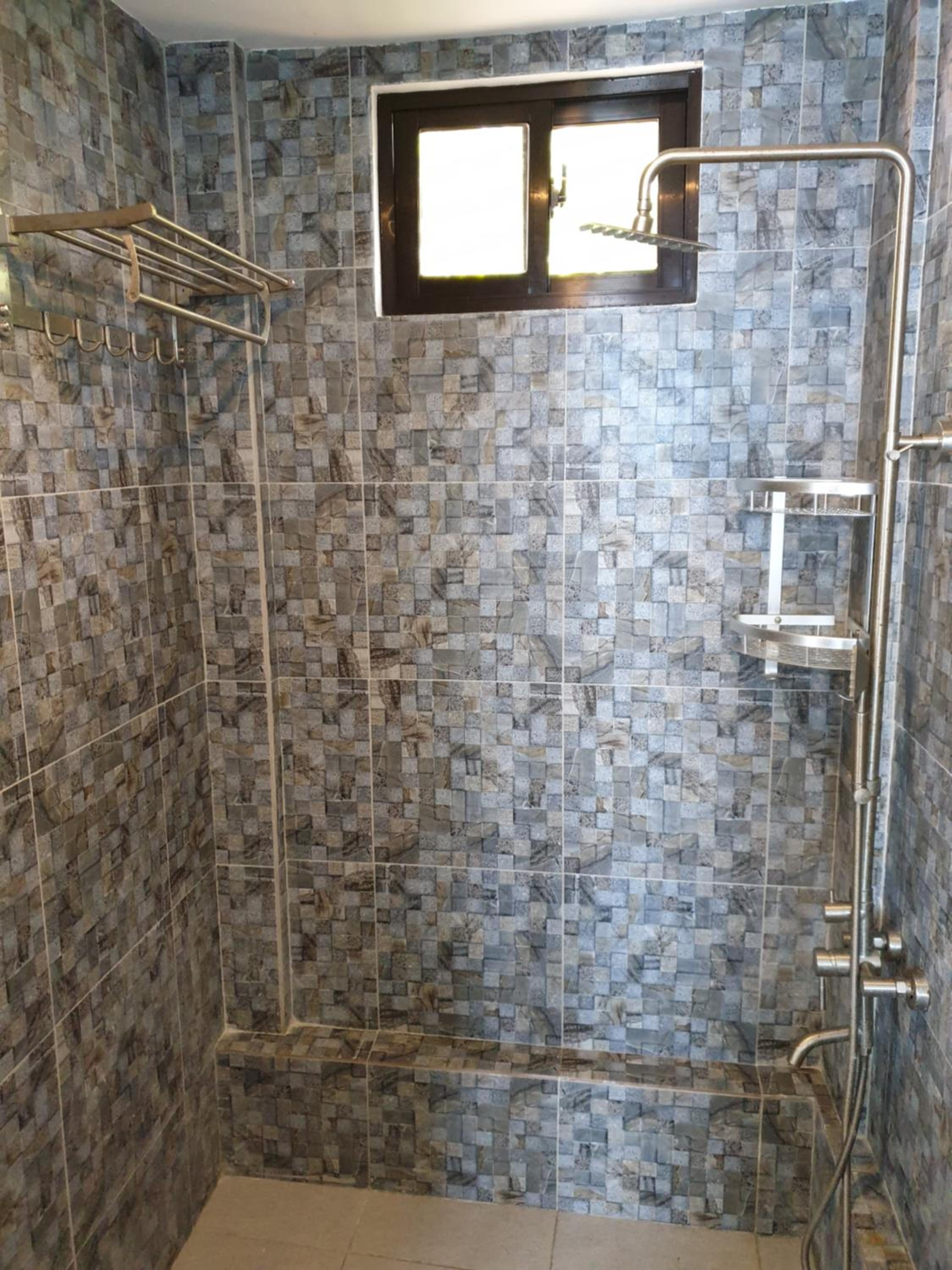 Queen Suite with Sea View - Photo 4