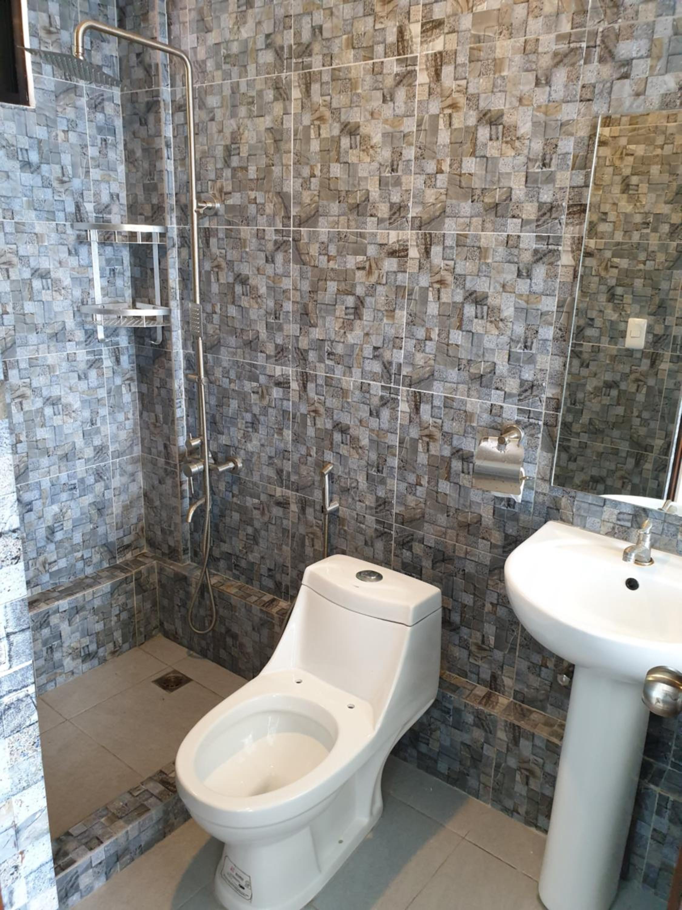 Queen Suite with Sea View - Photo 3