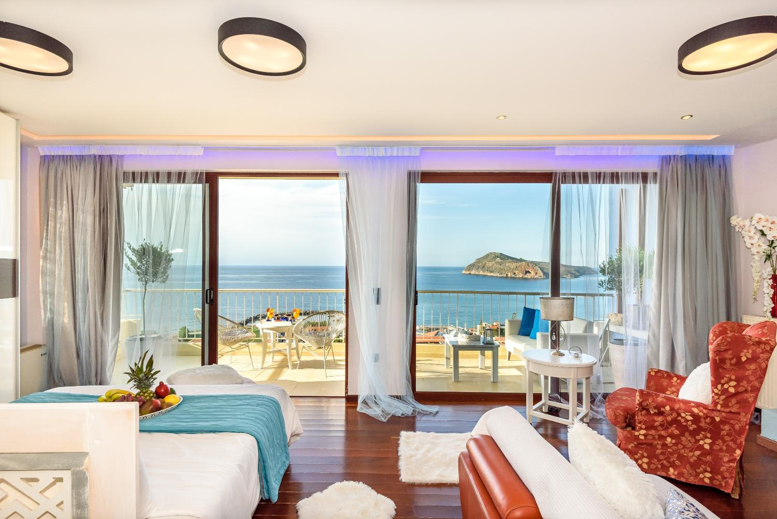 Apartment with Sea View