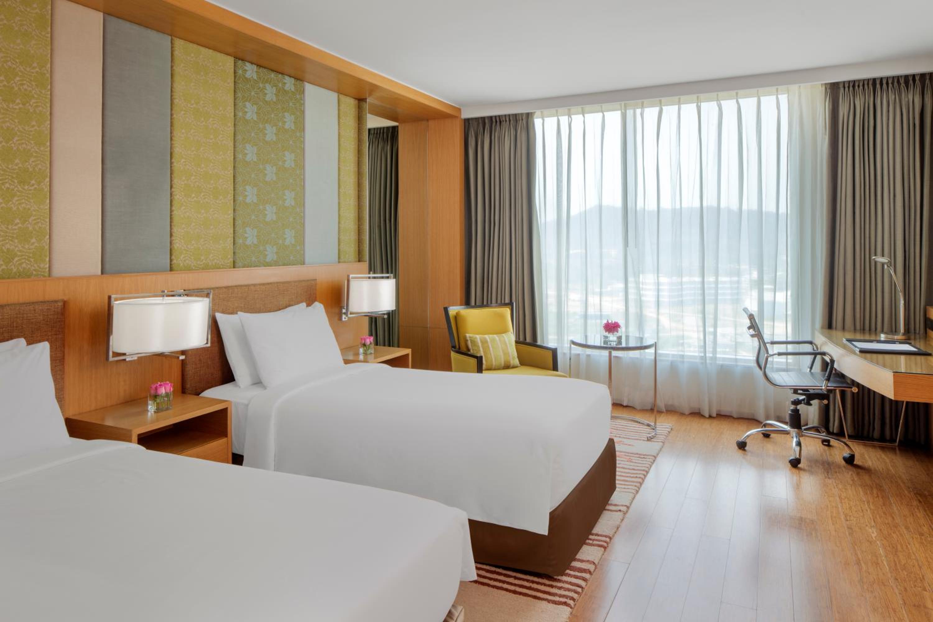 Superior Room with 10% off on laundry services and 10% off on Food & Soft Beverages photo 3