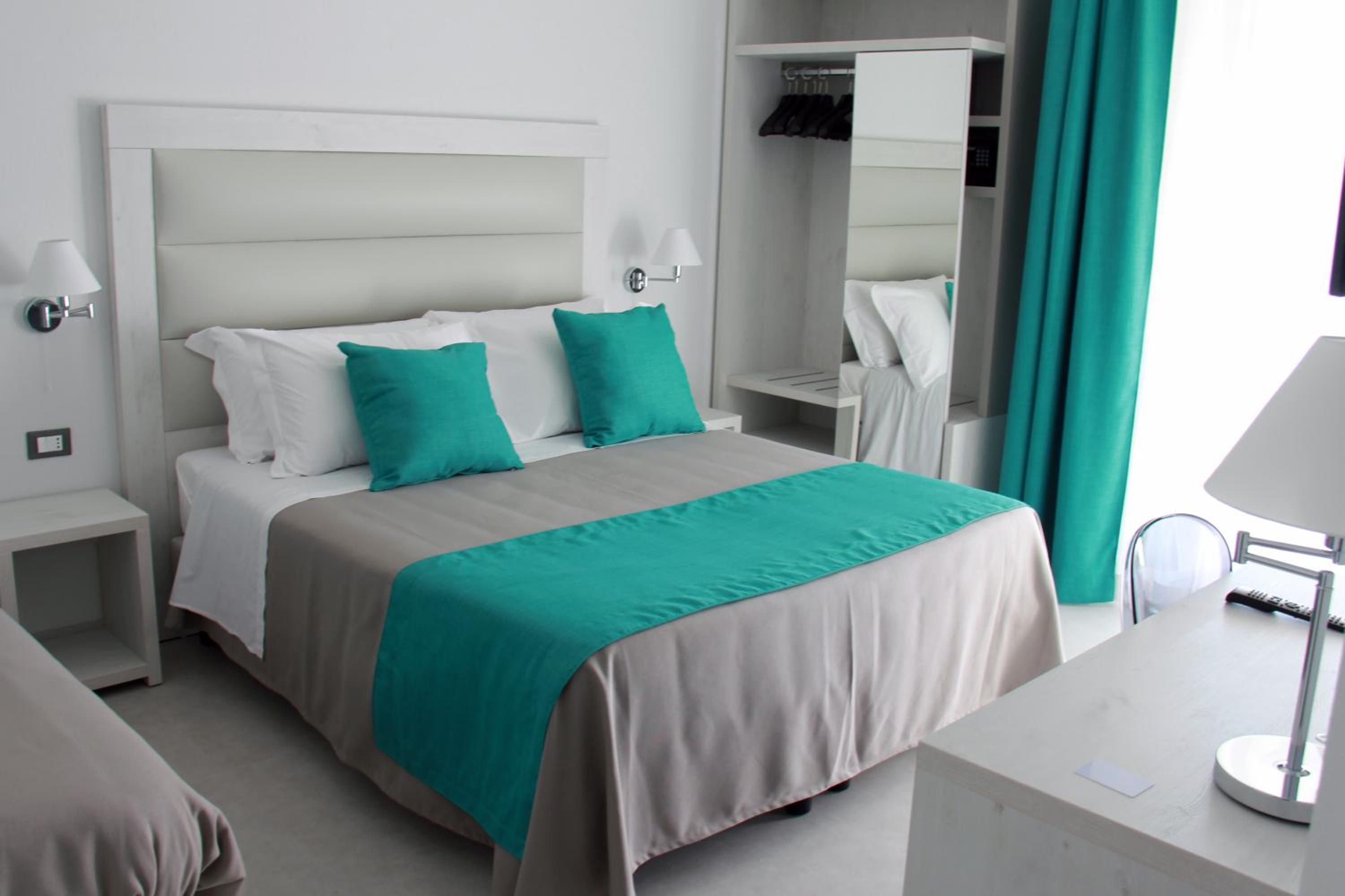 Triple Room with Balcony