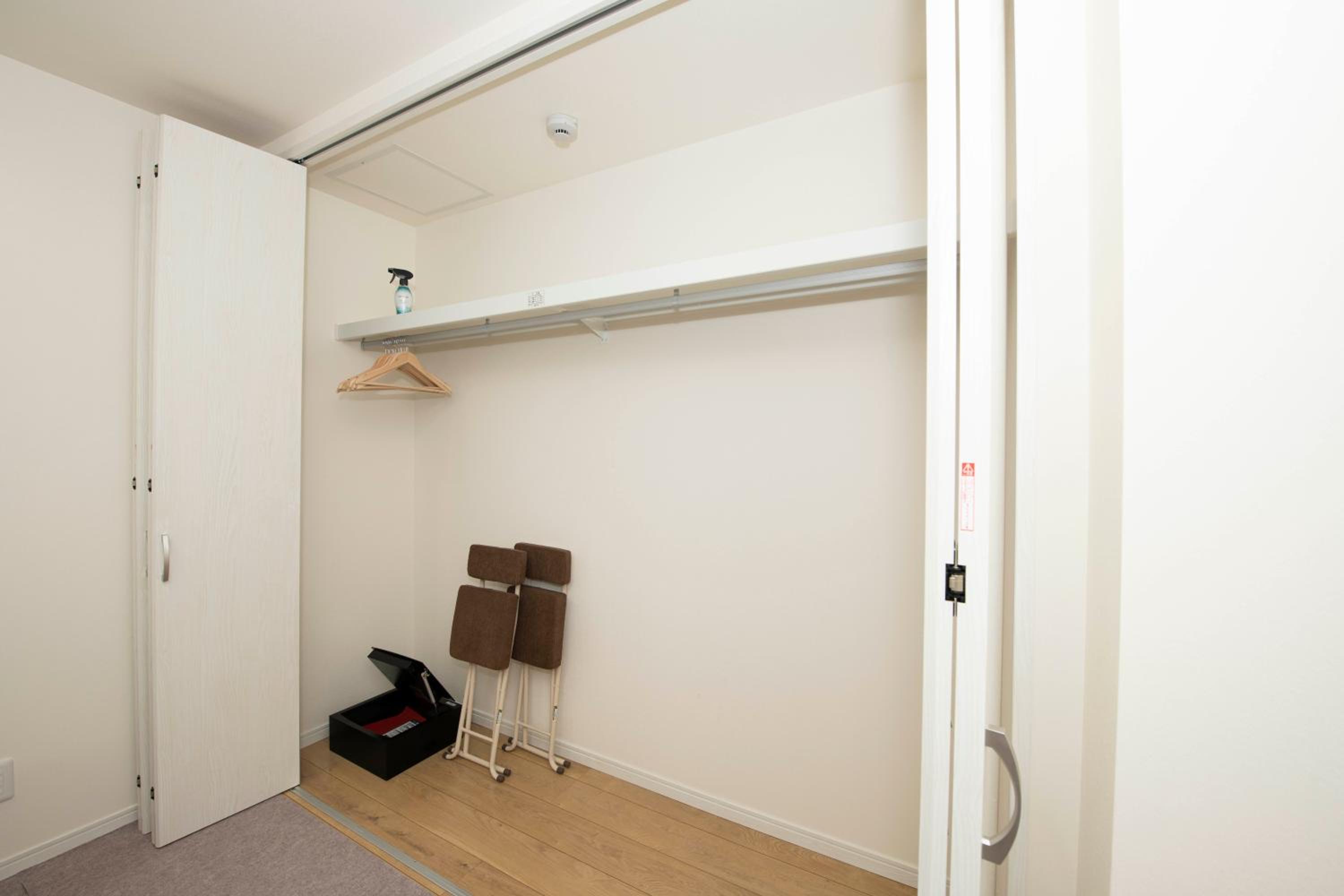 Deluxe Quadruple Room - Photo 8