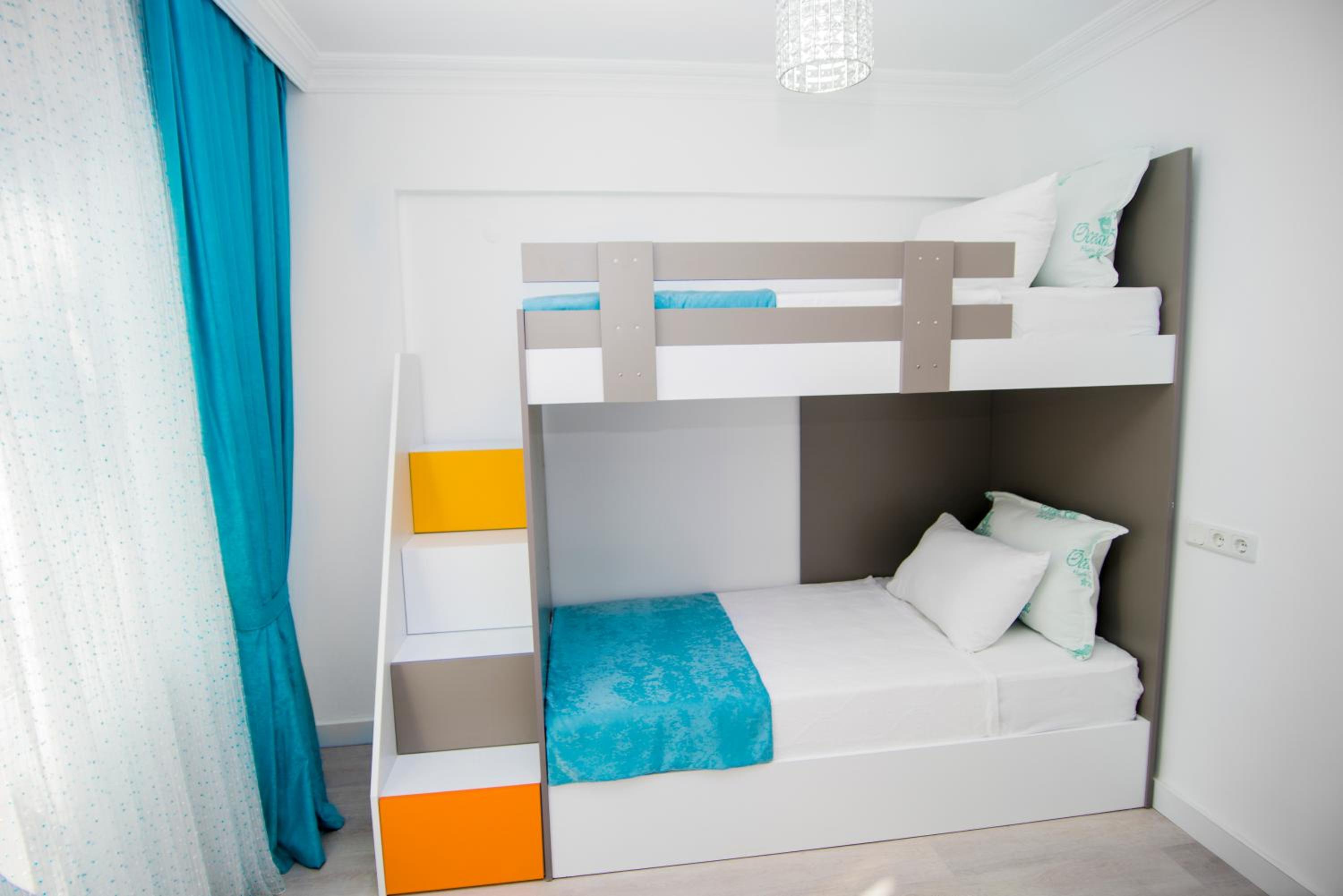Family Connection With Bunk Bed - Photo 5