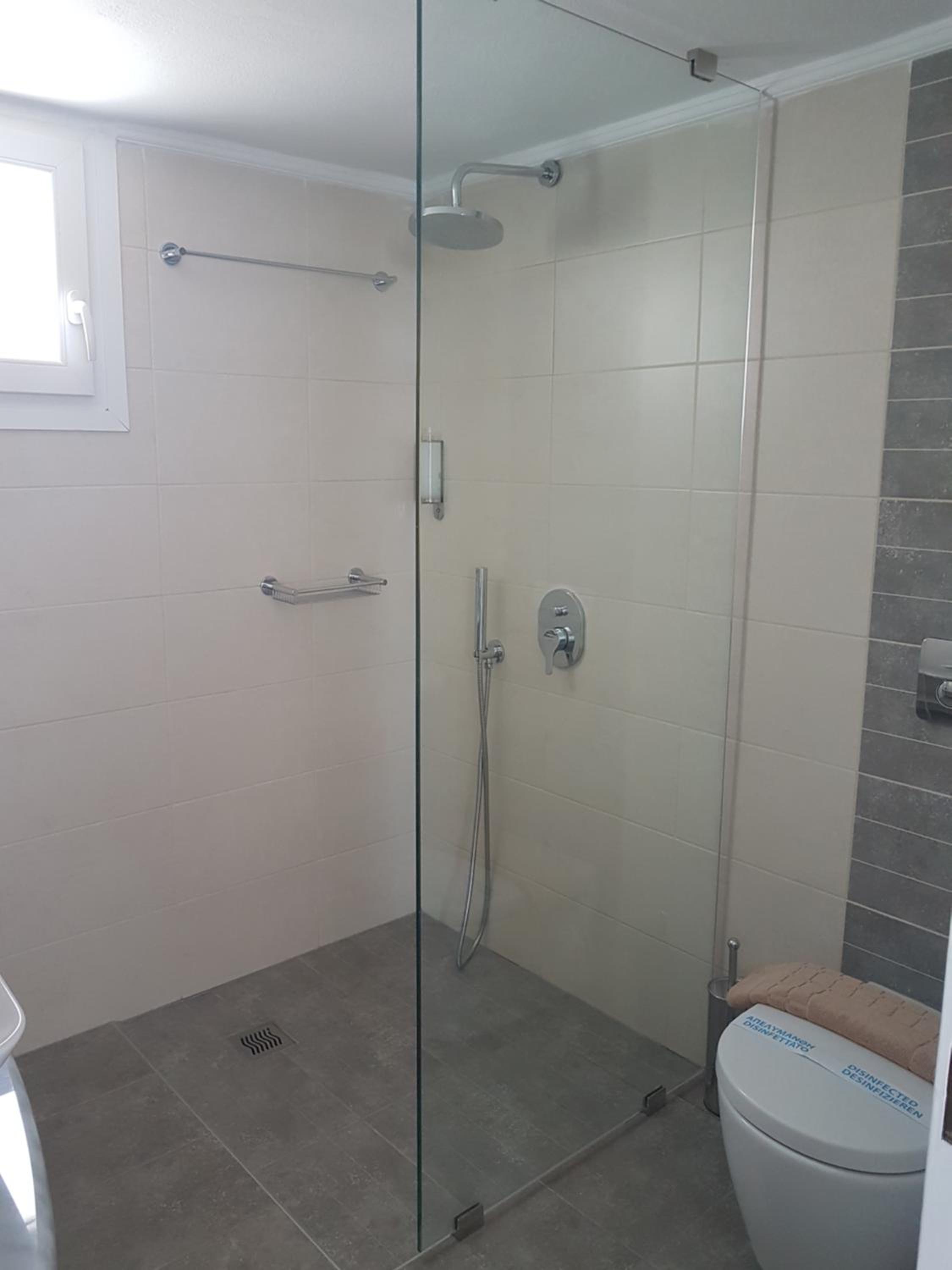 Two-Bedroom Apartment - Photo 12