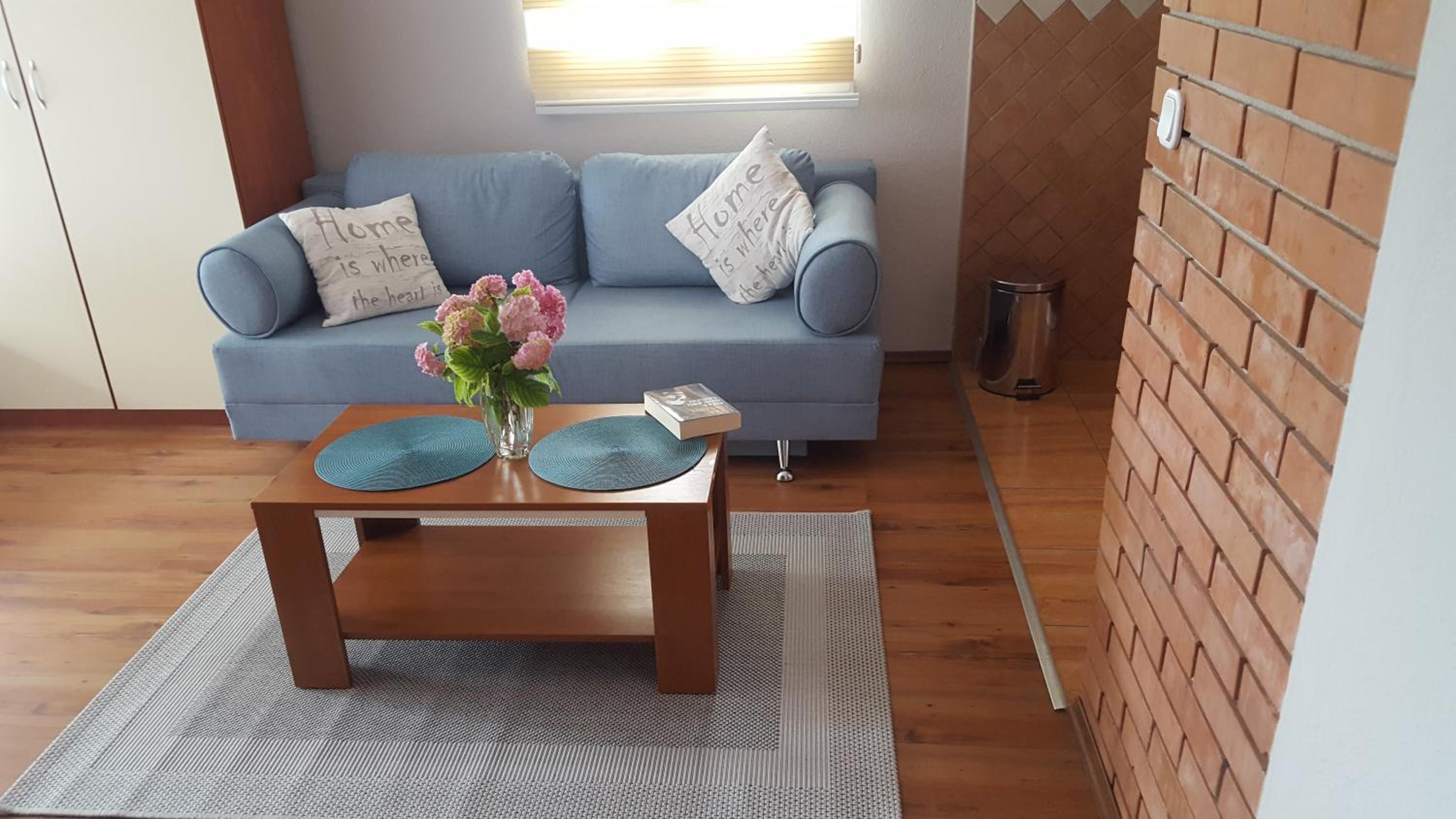 Studio Apartment photo 1