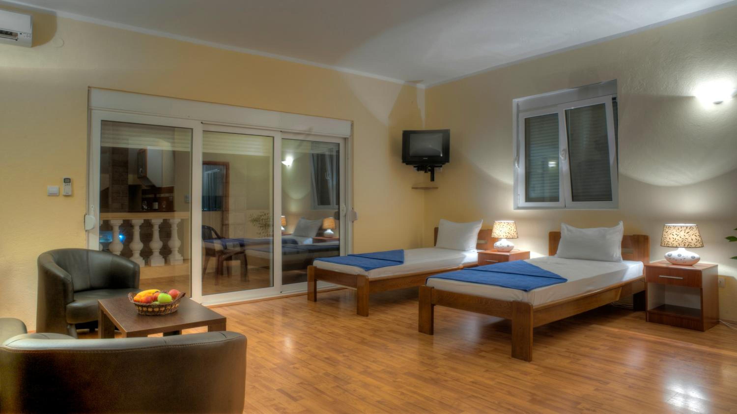 Duplex Apartment (6 Adults) photo 3