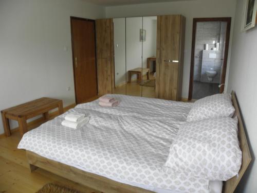 Double Room with Private Bathroom - Photo 1