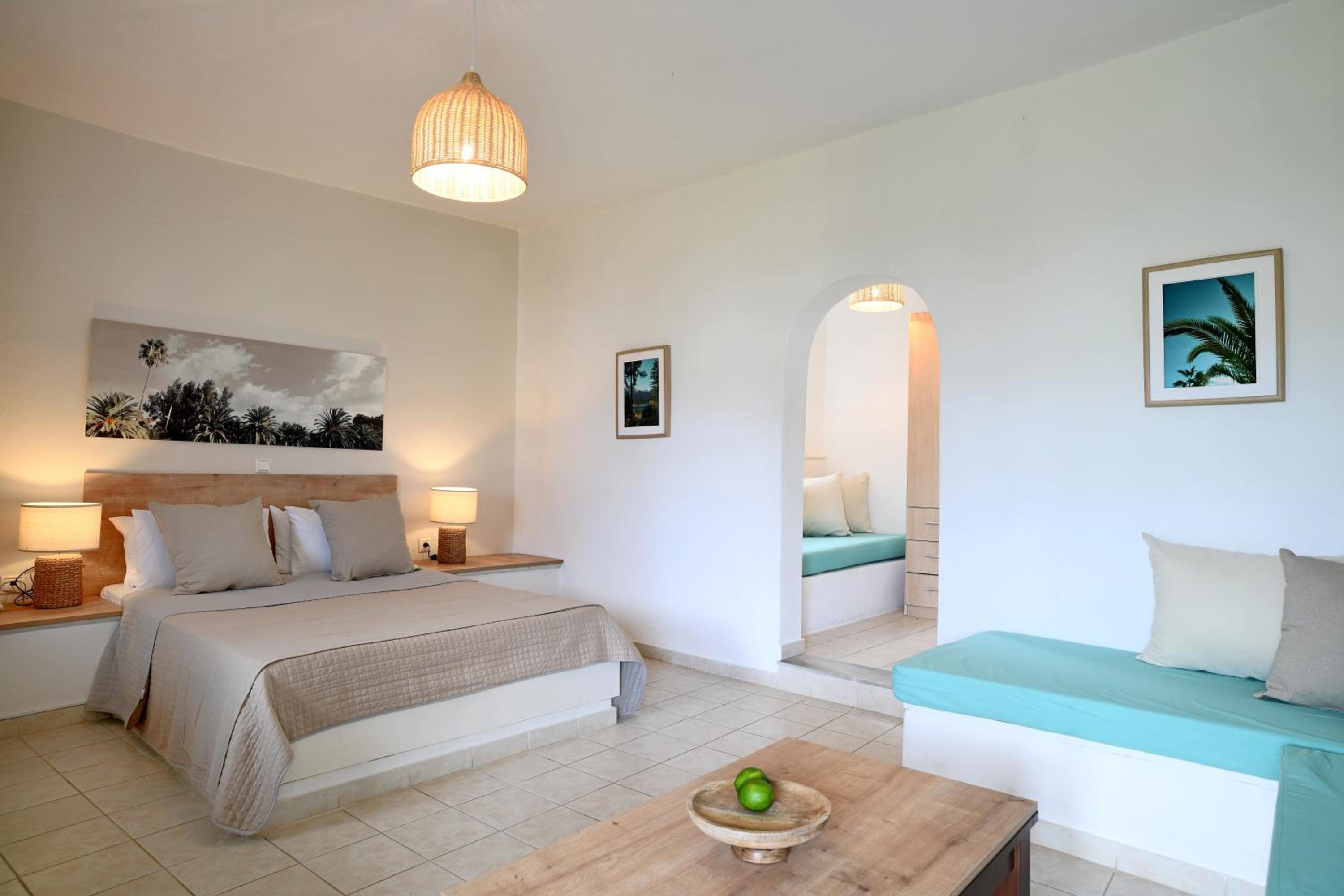 Standard Family Room