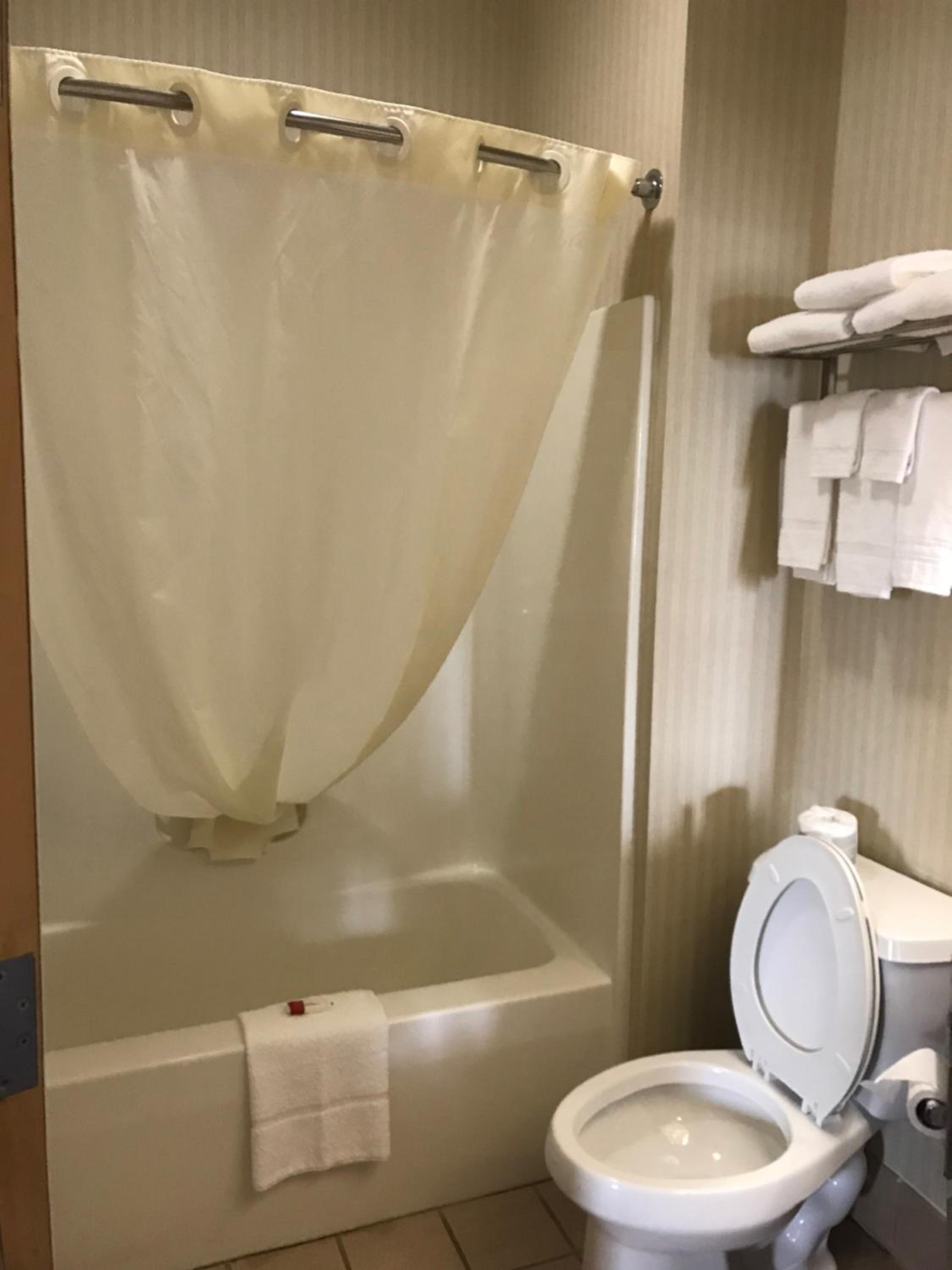 Double Room with Two Double Beds - Non-Smoking - Photo 3