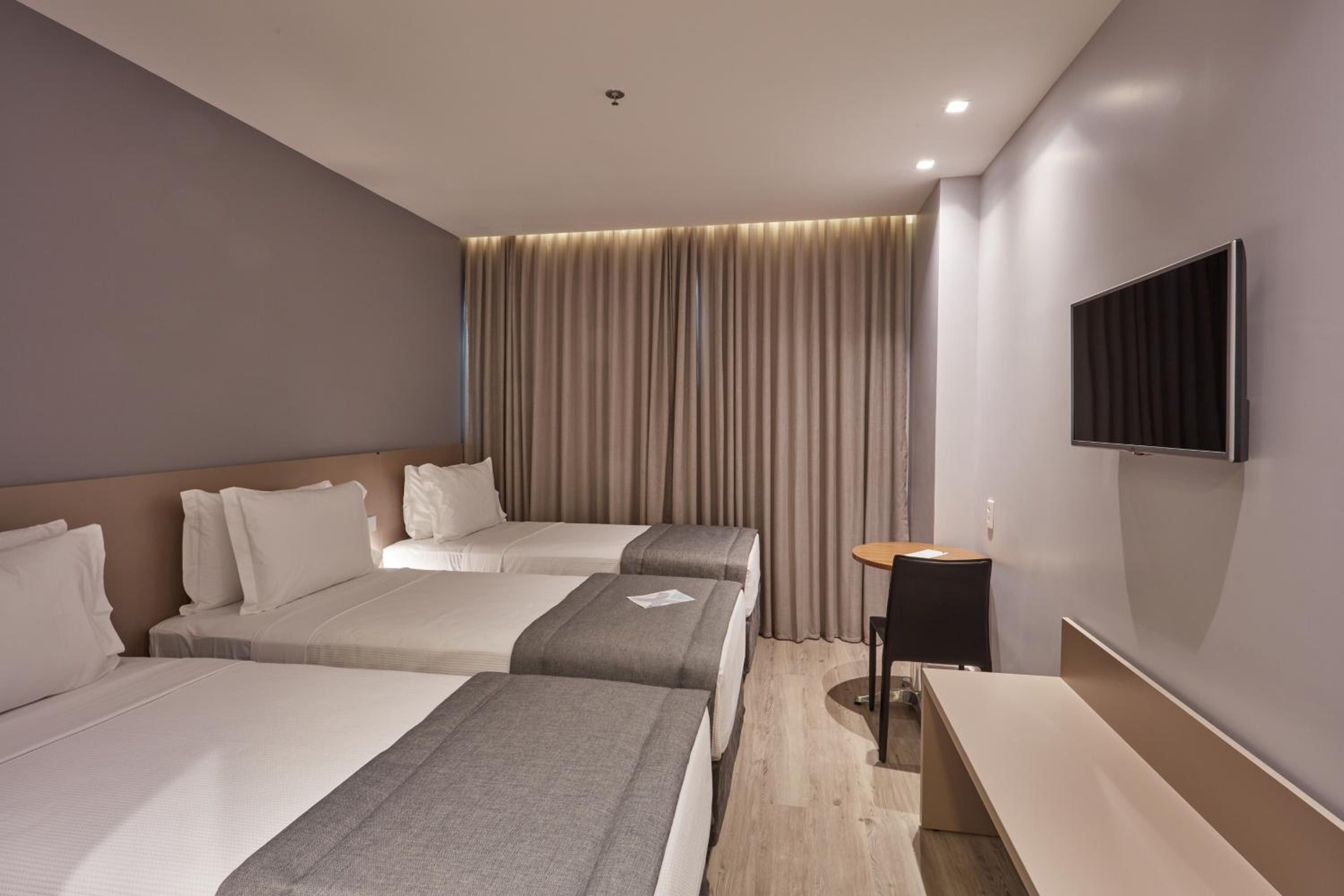 Standard Triple Room photo 2