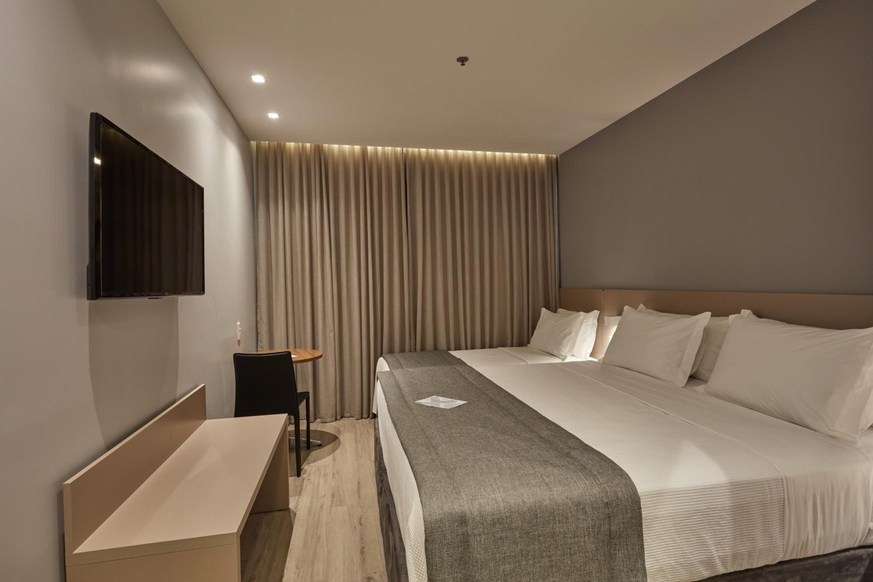 Superior Triple Room photo 3