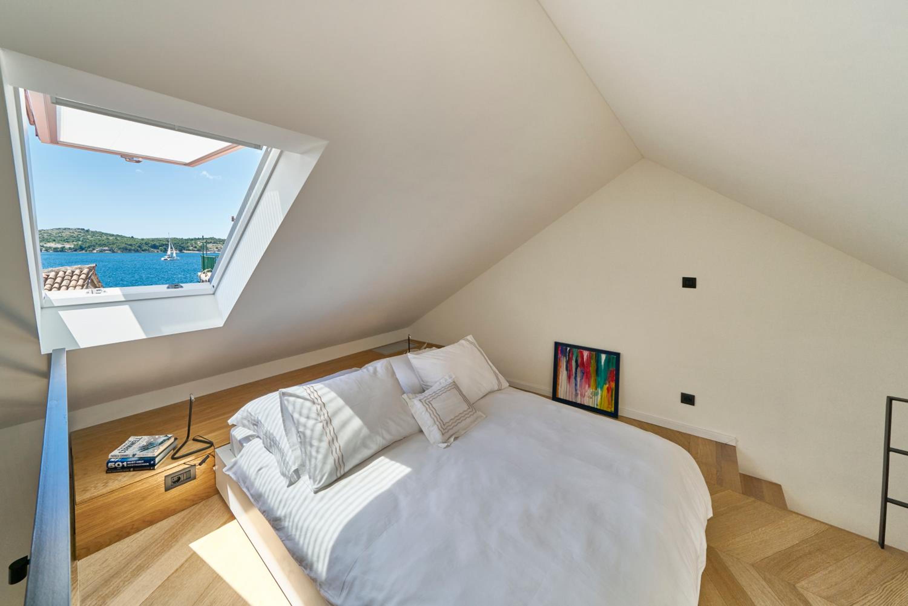 Deluxe Apartment with Terrace - Photo 4