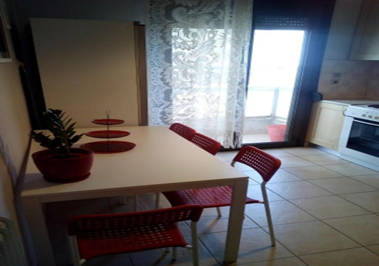 Two-Bedroom Apartment - Photo 11