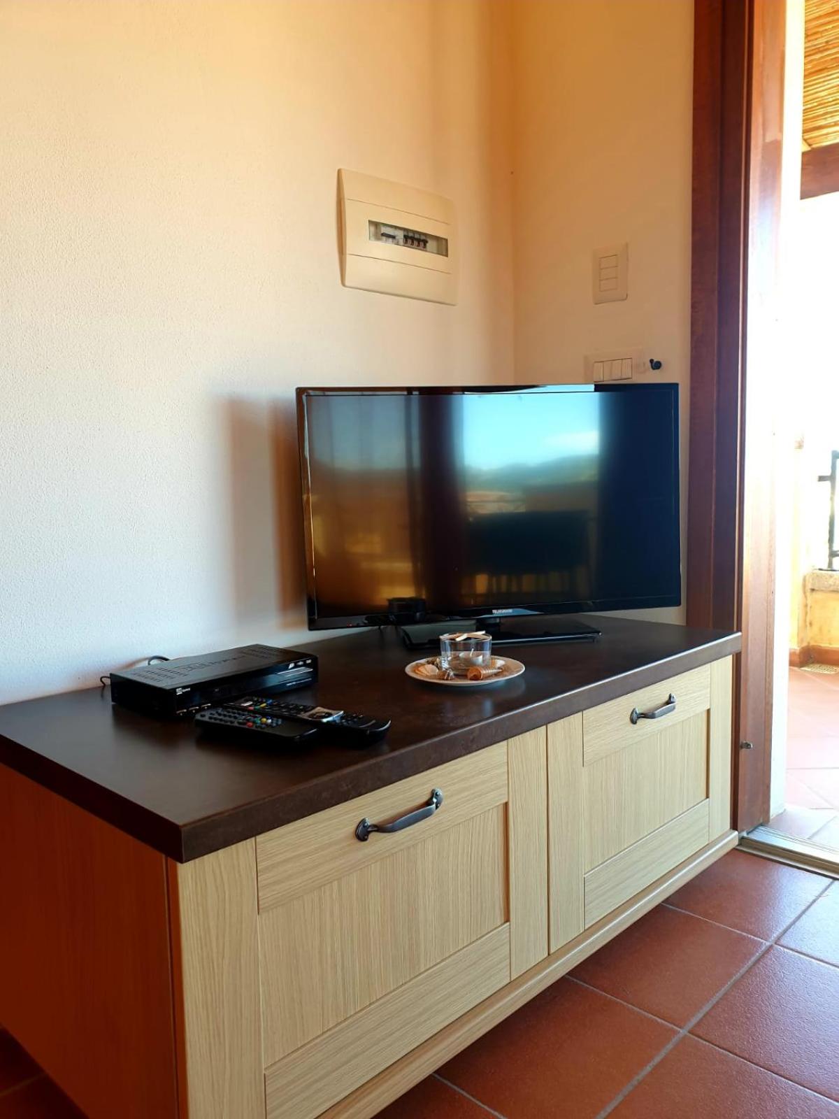 Apartment with Sea View photo 2