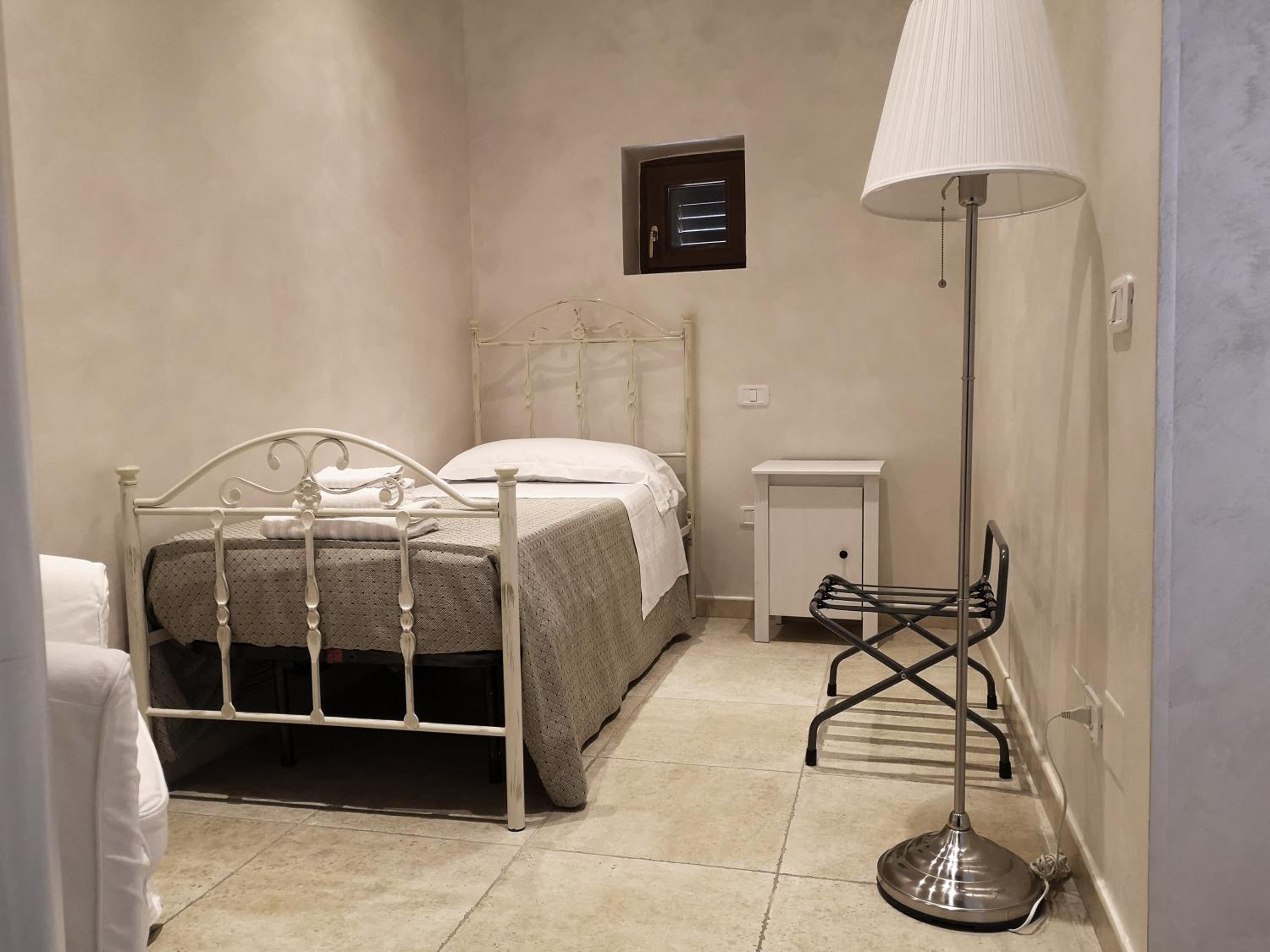 Comfort Triple Room - Photo 8