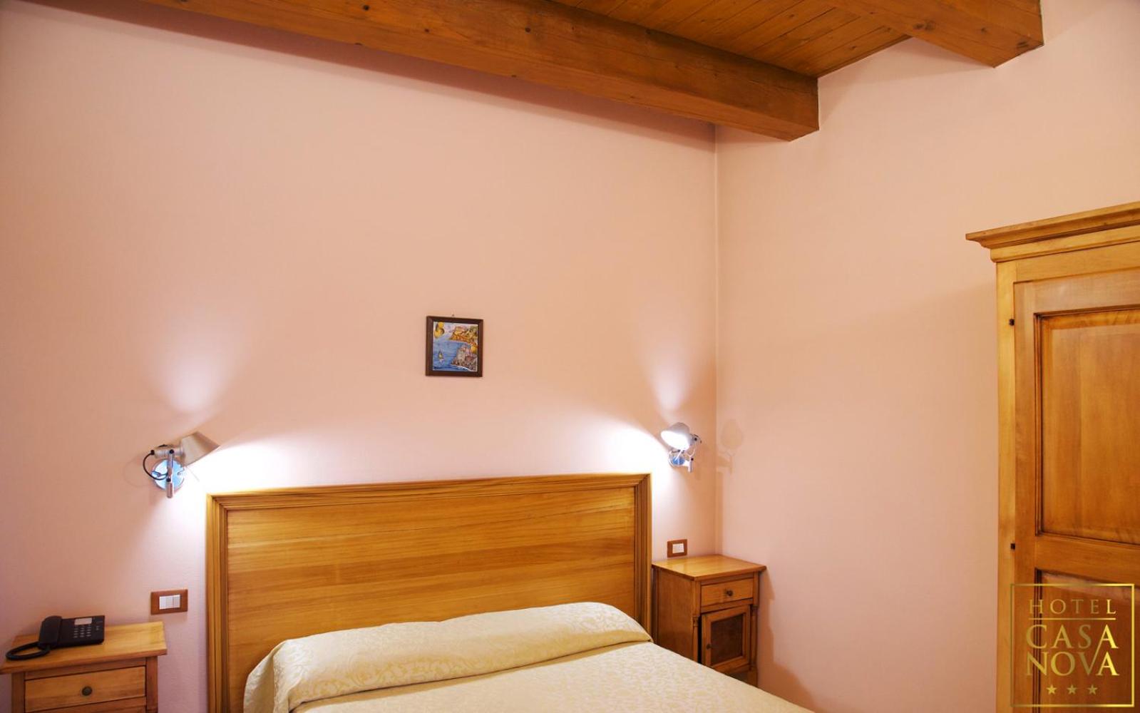 Comfort Room with French Bed - Photo 1
